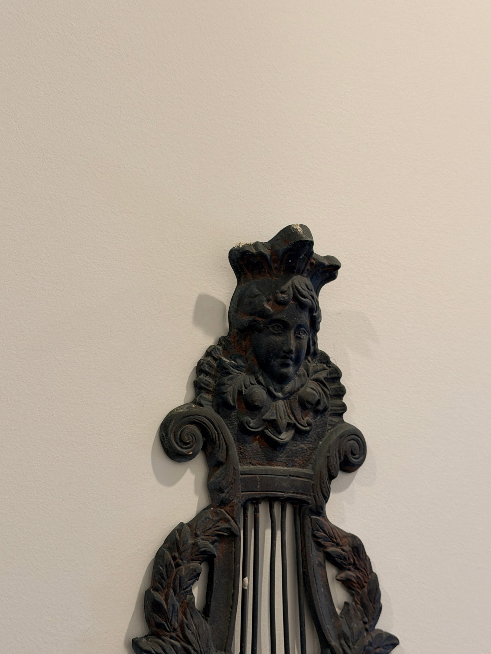 Late 19th Century Pair of Antique French Victorian Bronze Figural Wall Sconces With Original Patina - 5