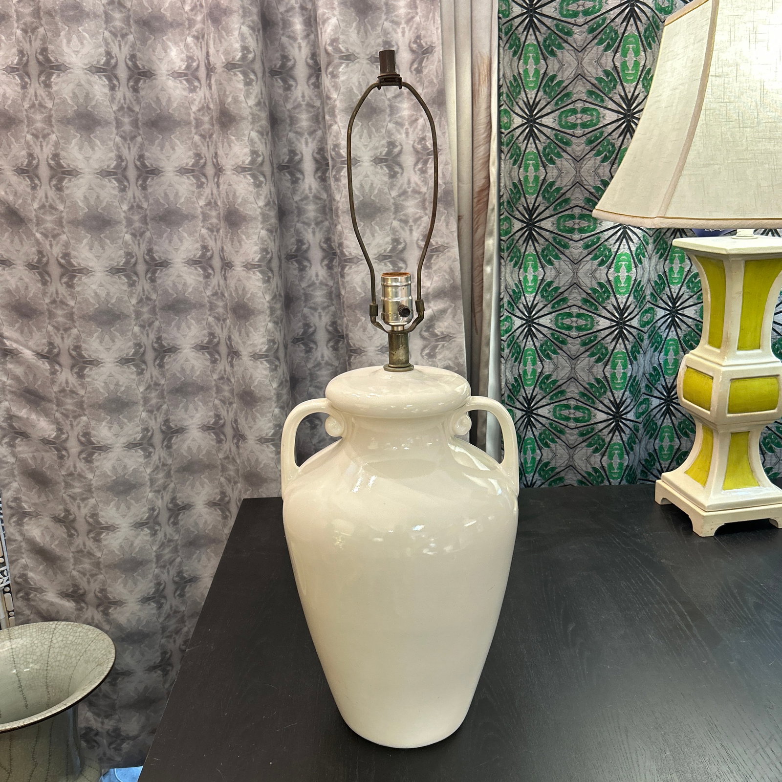 White Ceramic Amphora Style Lamp - 8