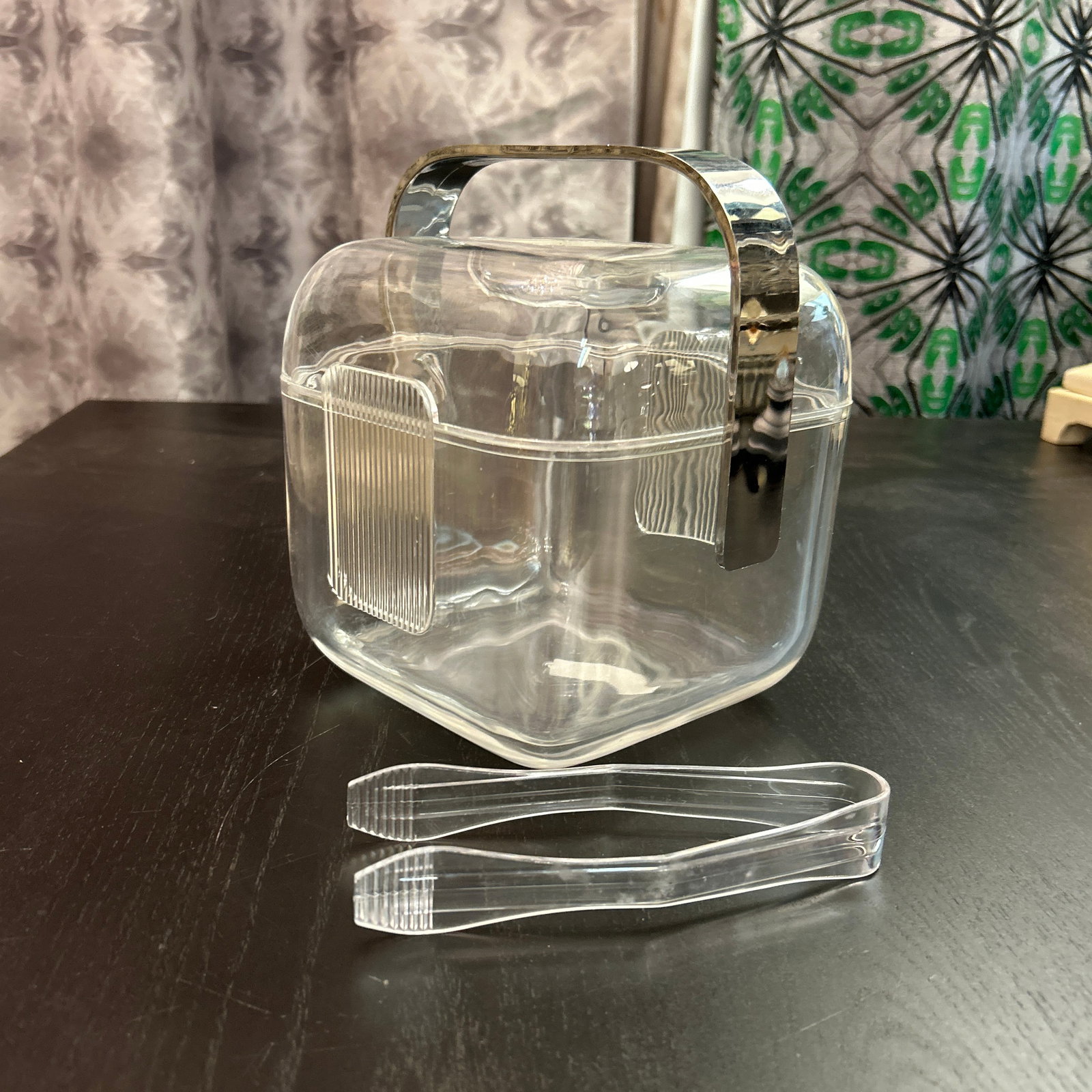 Ambrogio Pozzi for Fratelli Guzzini Italian Acrylic and Lucite Ice Bucket and Tongs - 8