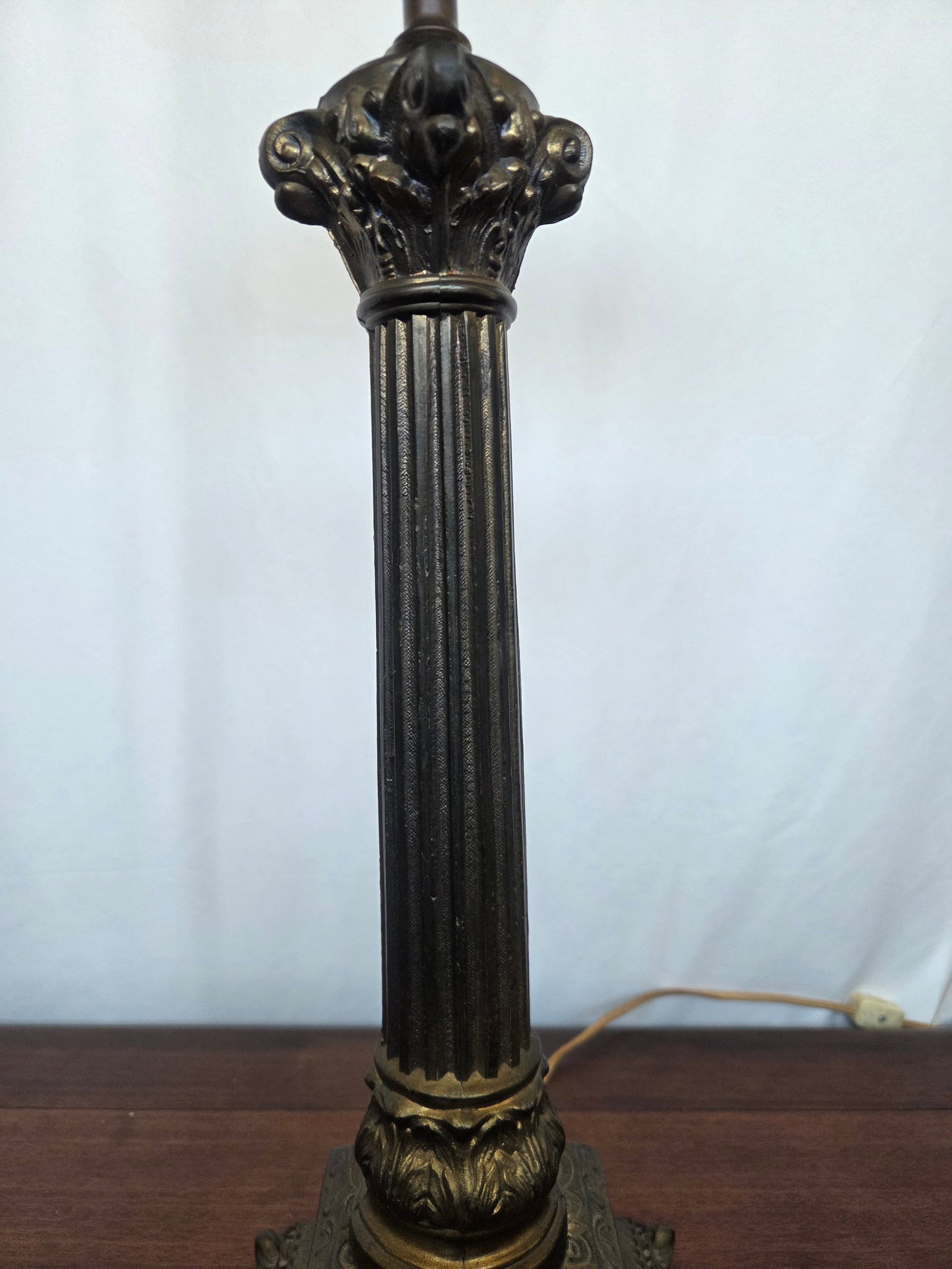 Antique Neoclassical Brass Spelter Boudoir Table Lamp - 5
