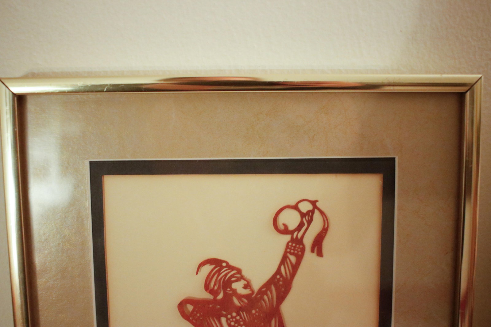 Early 20th Century Pair of Ottoman Shadow Puppet Figural Sculptures in MCM Gold Metal Frames - 11