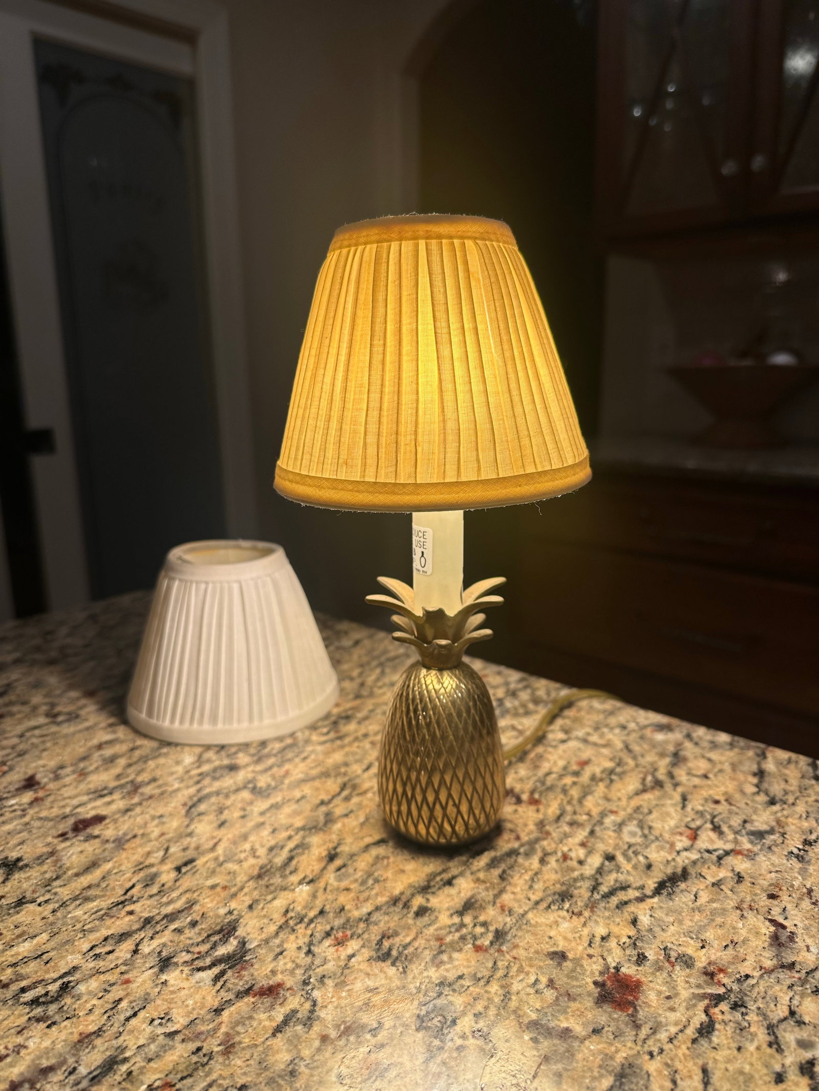 Matching Pair of Vintage Petite Brass Pineapple Lamps - 8