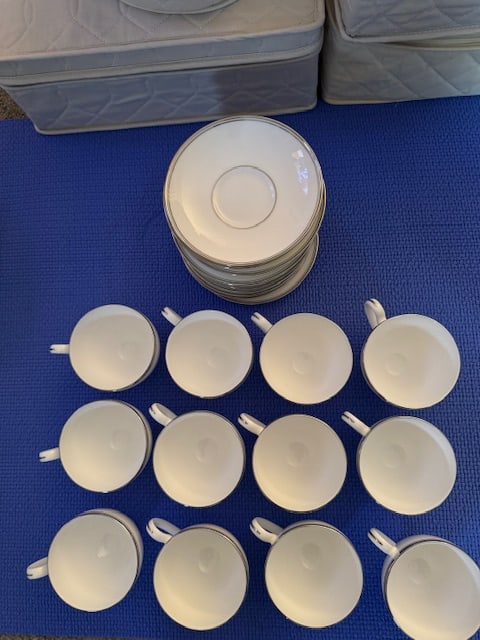 Fine China-Waterford Kilbarry Platinum (Place Setting for 12)-72 Piece New - 2