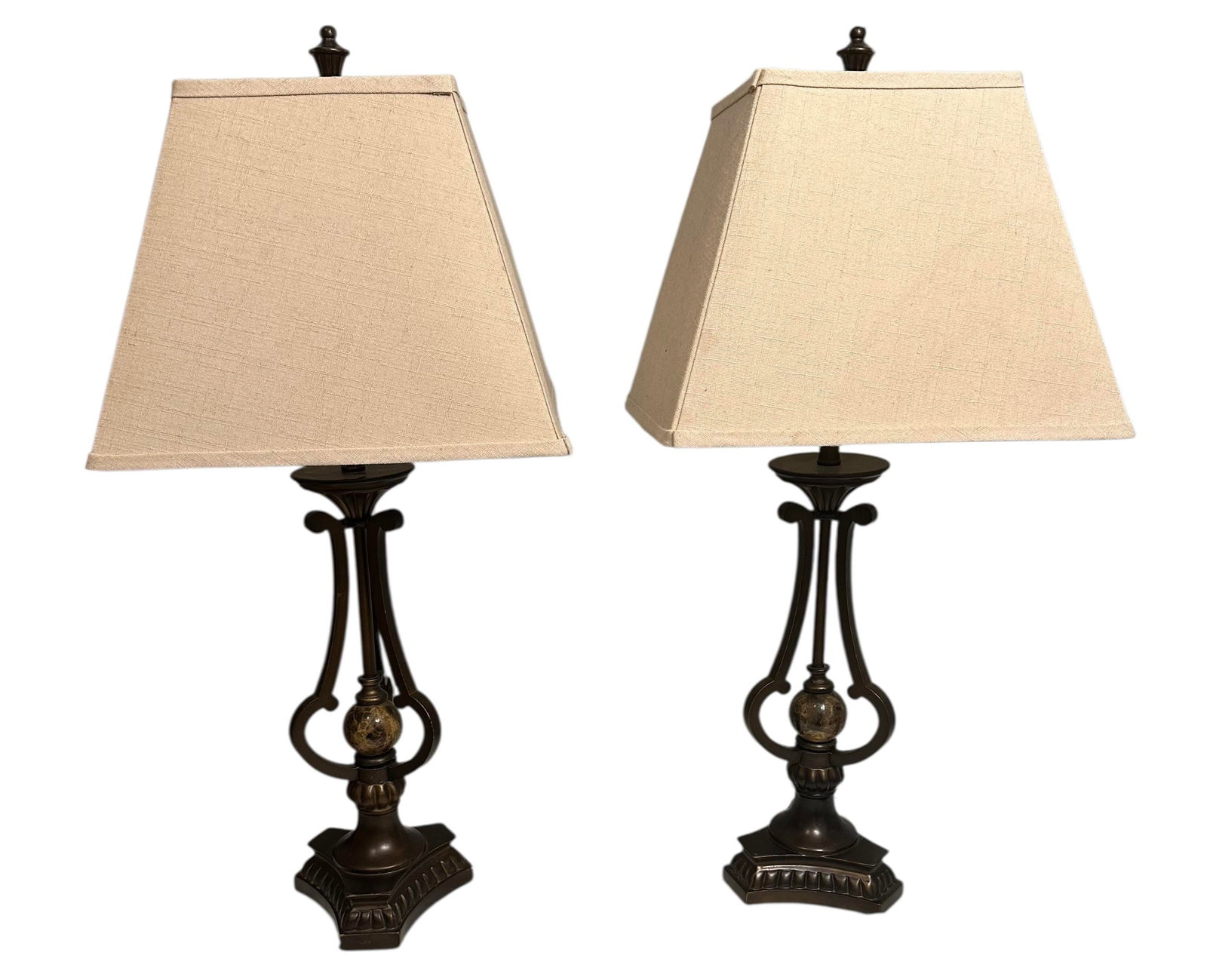 A Pair of Vintage Marble and Bronze Table Lamps - 9