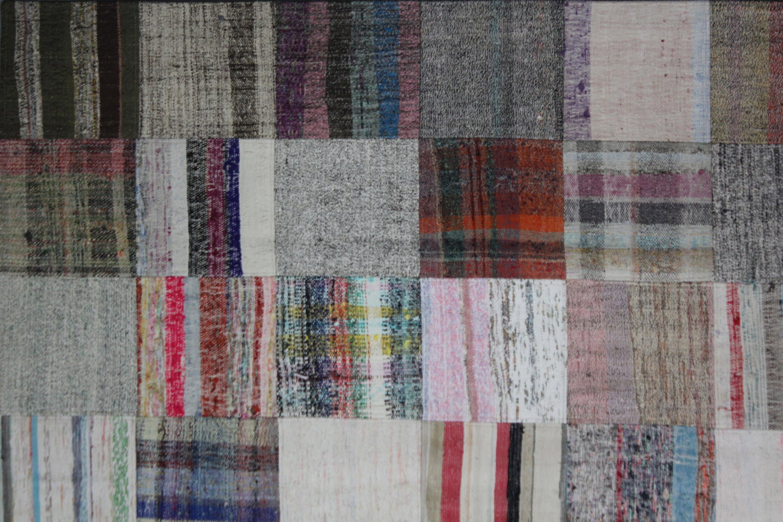 Handmade Vintage Patchwork Rug. 6'9" X 9'10" - 3