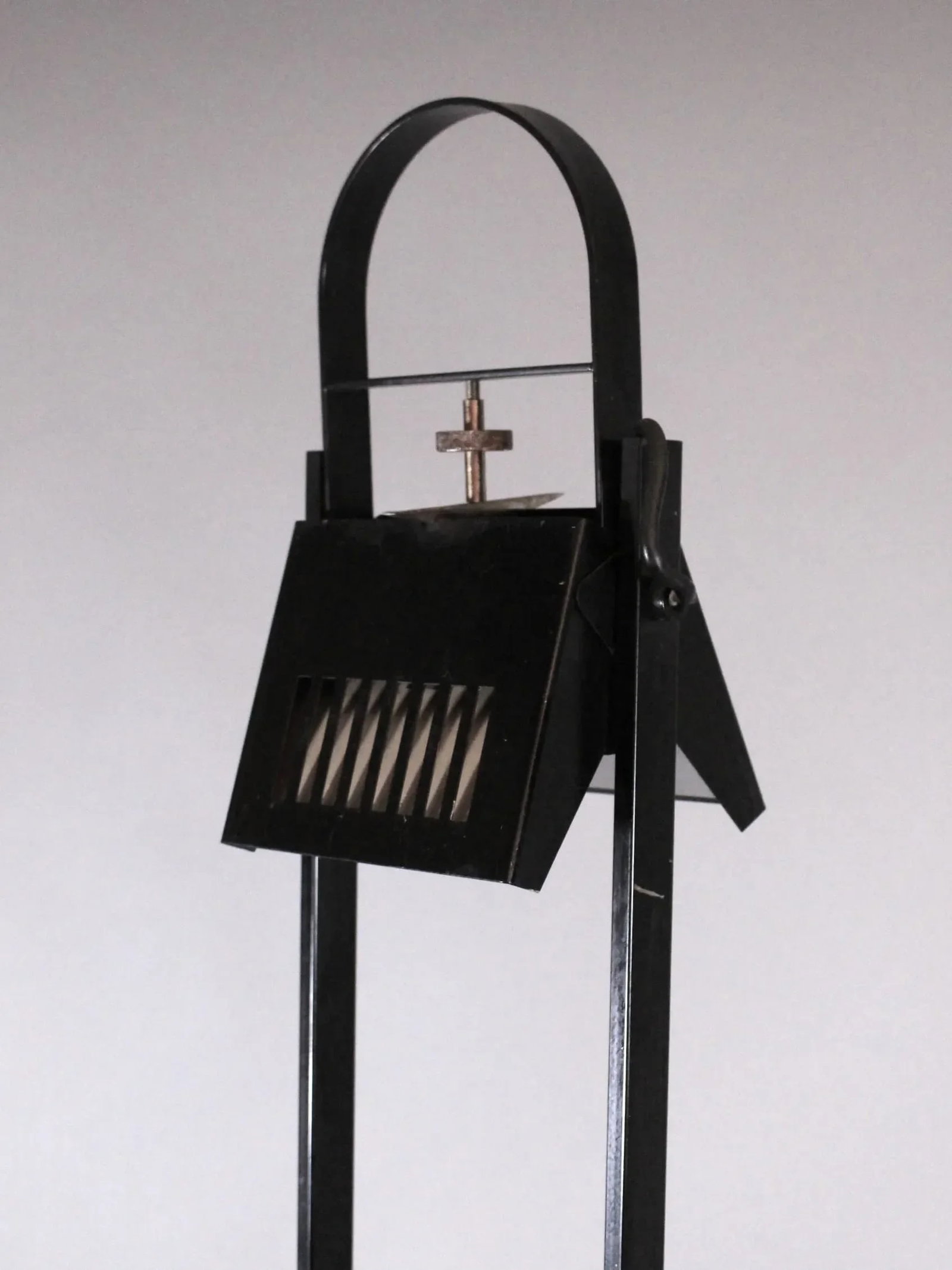 1980's Italian Postmodern Metal Floor Lamp by Plana Milano - 7