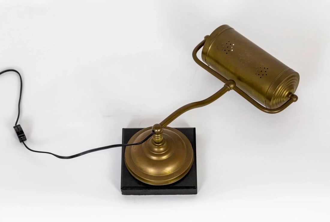 Antique Dale Co. Brass Piano Lamp With Slate Base - 9