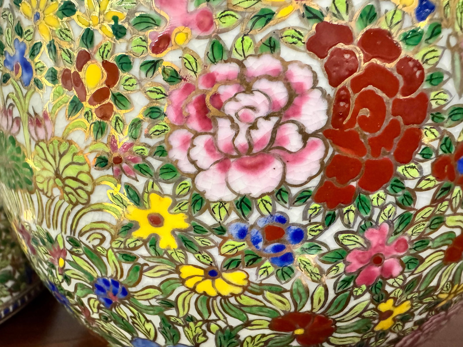 Late 19th Century Chinese Canton Famille Rose Covered Jar - 12" - 6