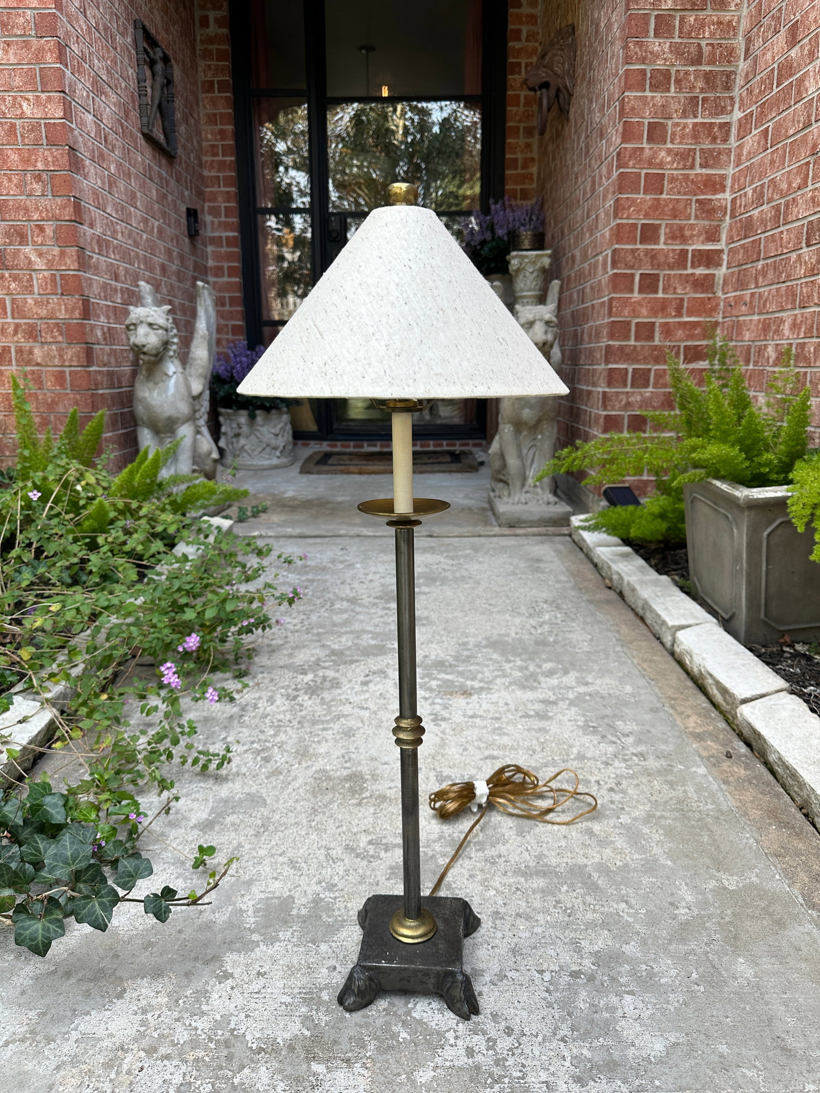 Vintage Modern Brutalist Contemporary Dimmable Buffet Lamp - 3