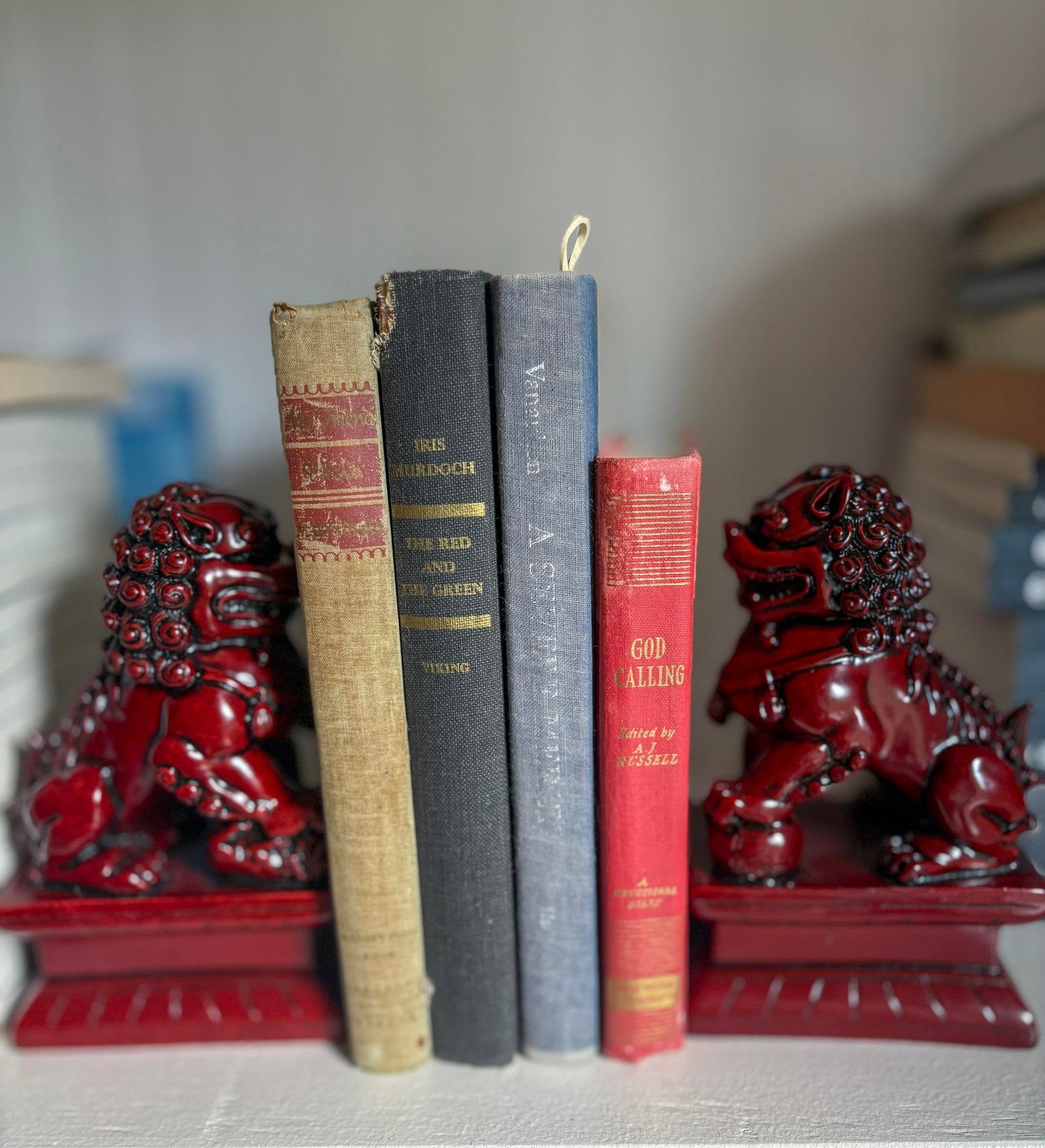 Guardian Resin Foo Dog Pair | Red Chinoiserie Bookends | Asian Home Decor - 2
