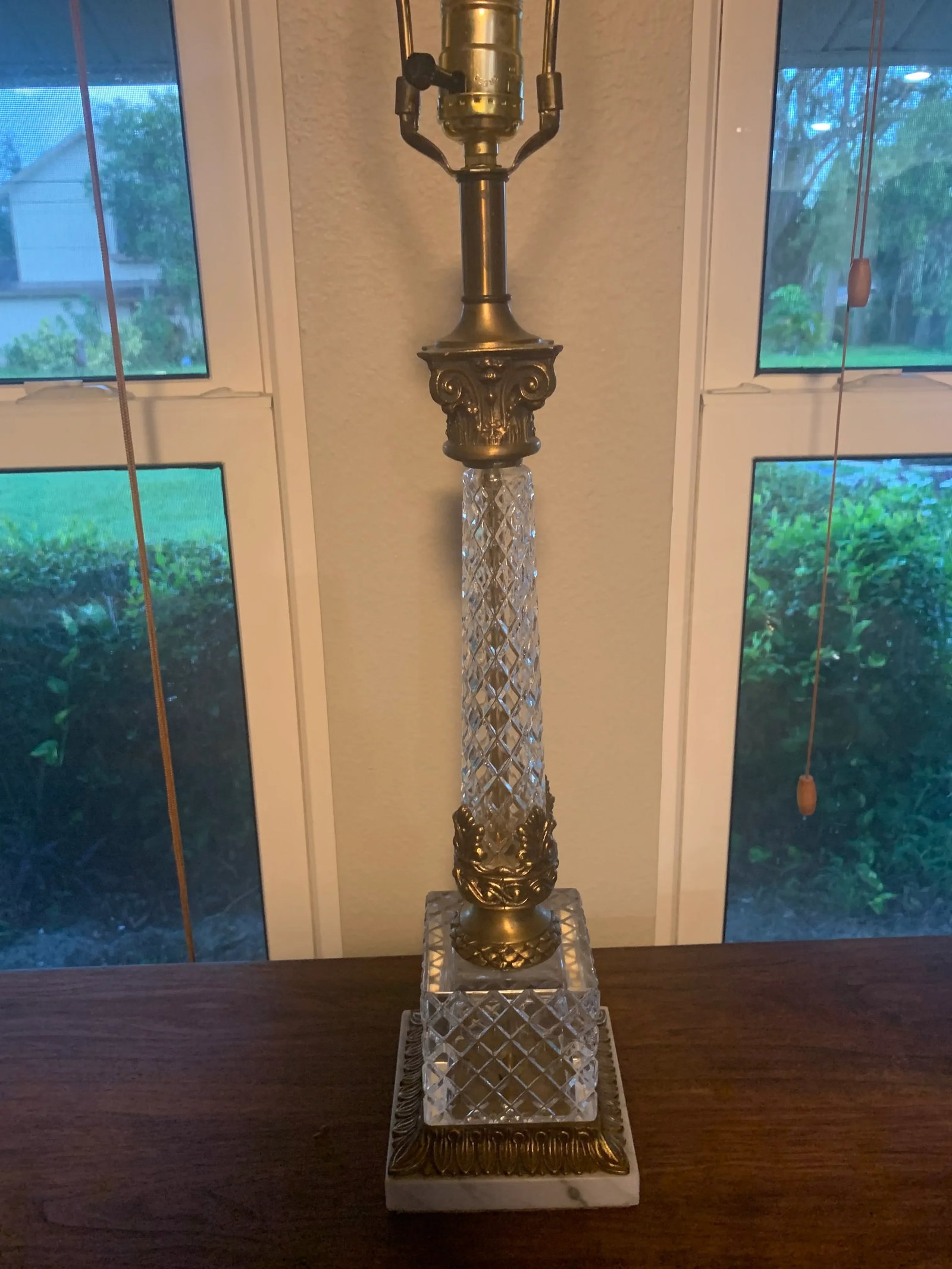 1950s Hollywood Regency Crystal Table Lamp - 2