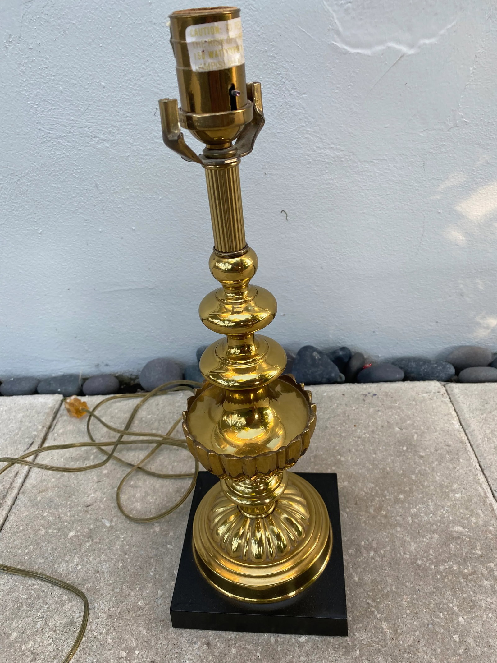 Vintage 1990s Ethan Allen Brass Urn Shaped Lamp - 2