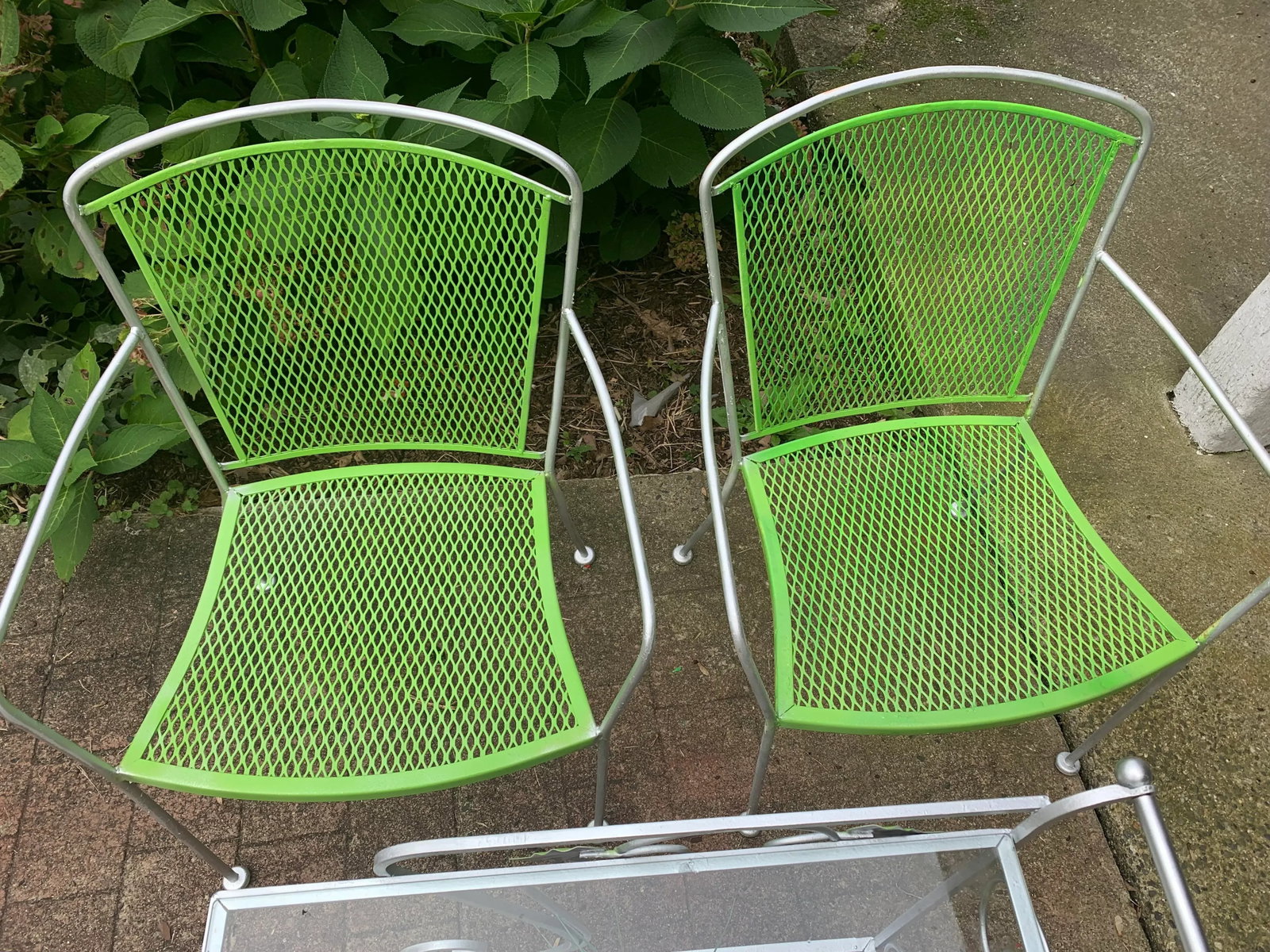 Vintage Mid Century Garden Patio Chairs - A Pair - 2