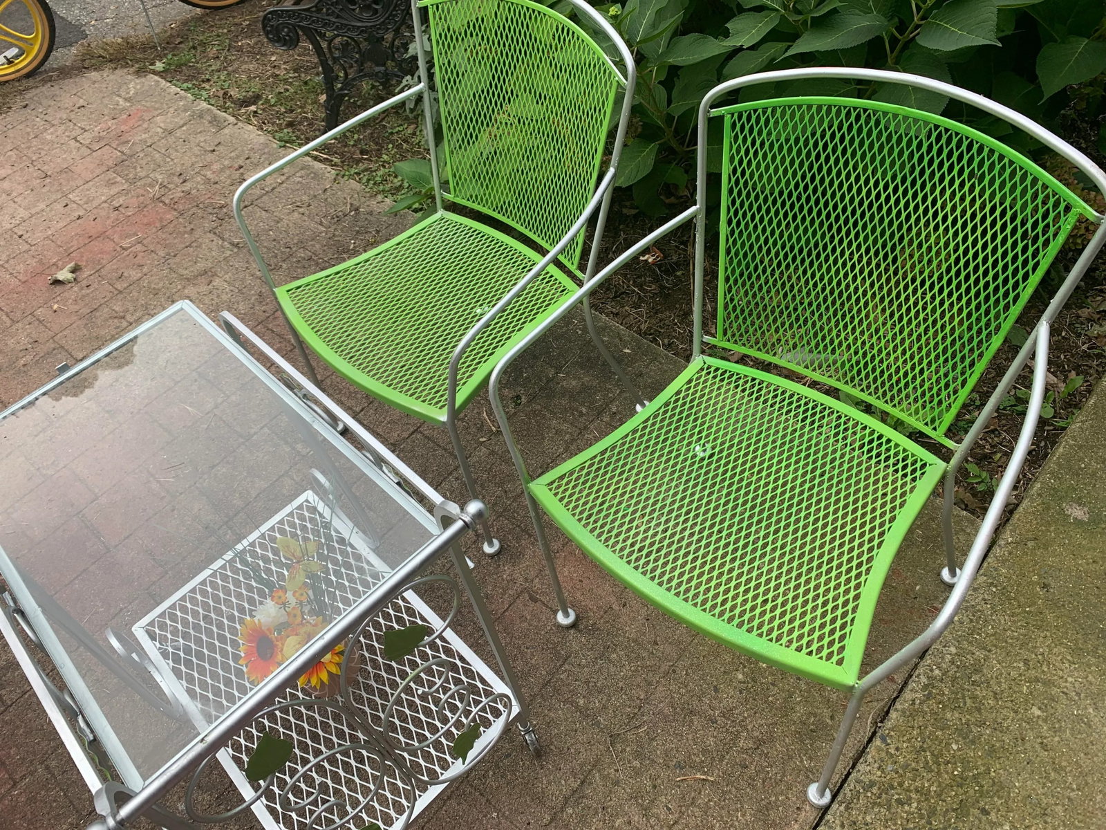 Vintage Mid Century Garden Patio Chairs - A Pair - 5