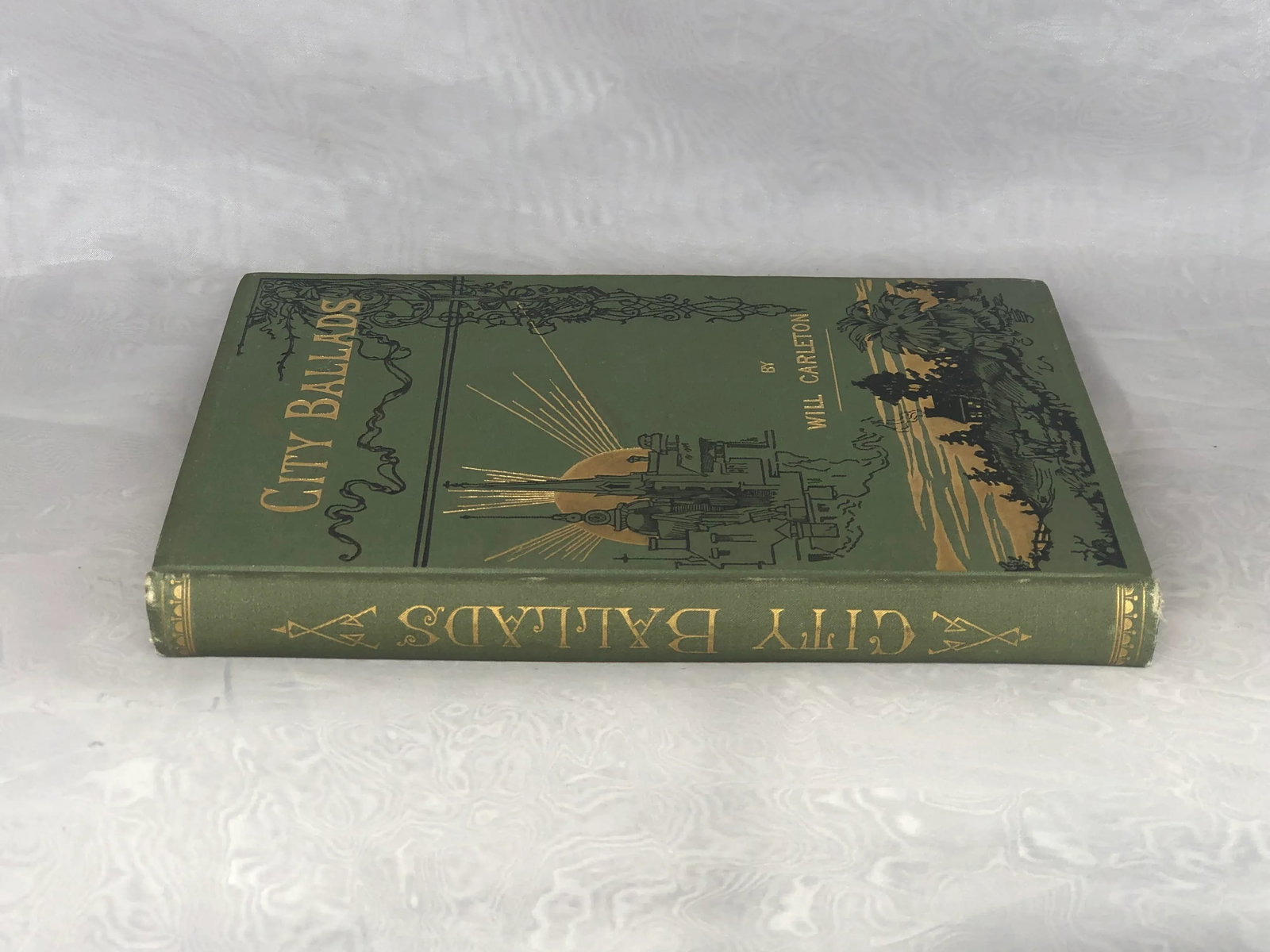 Antique Decorative Coffee Table Book - 3