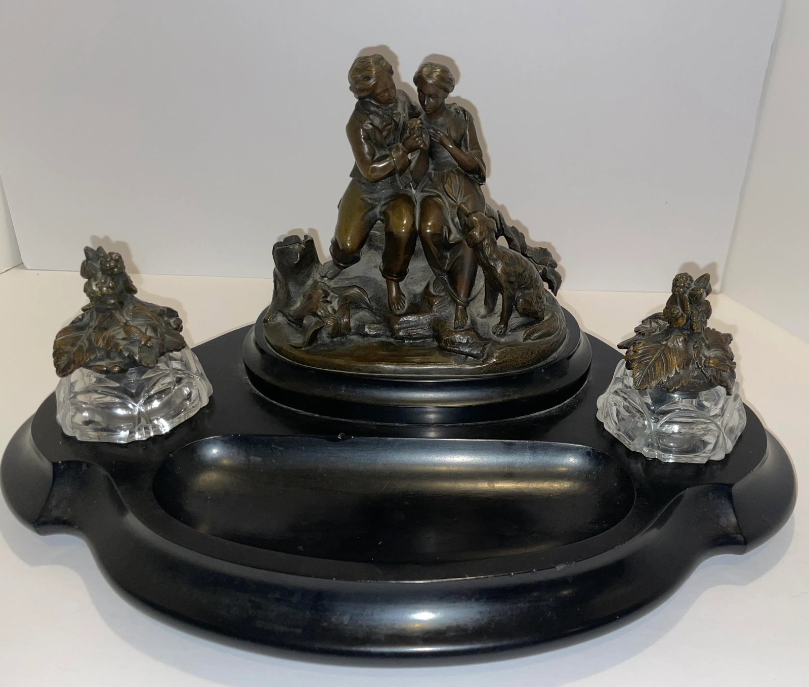 19th Century French Bronze and Crystal Double Inkwell Set With Sculpture, "Paul Et Virginie" - 5 Pie - 13