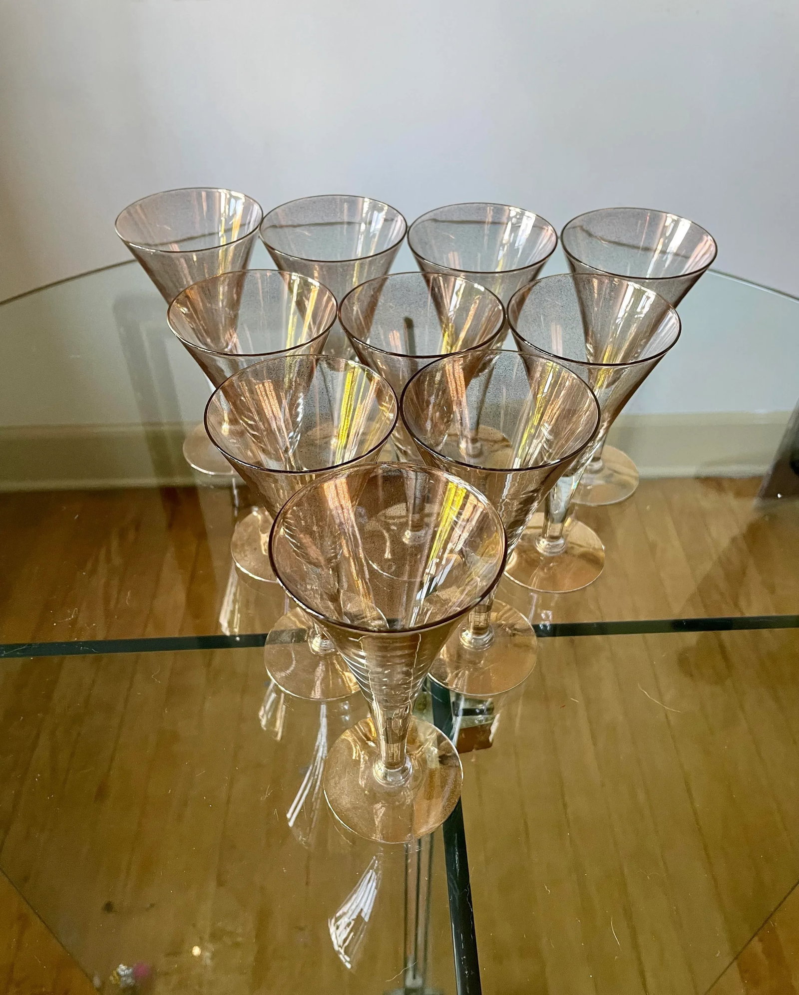 Vintage Dorothy Thorpe Gold Fleck Small Trumpet Cocktail Glasses - Set of 10 - 6