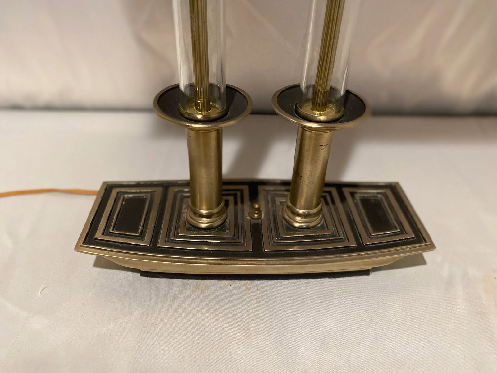1950's Asian Modern Lamp Chinoiserie Tall Mica Shade James Mont Attributed - 3
