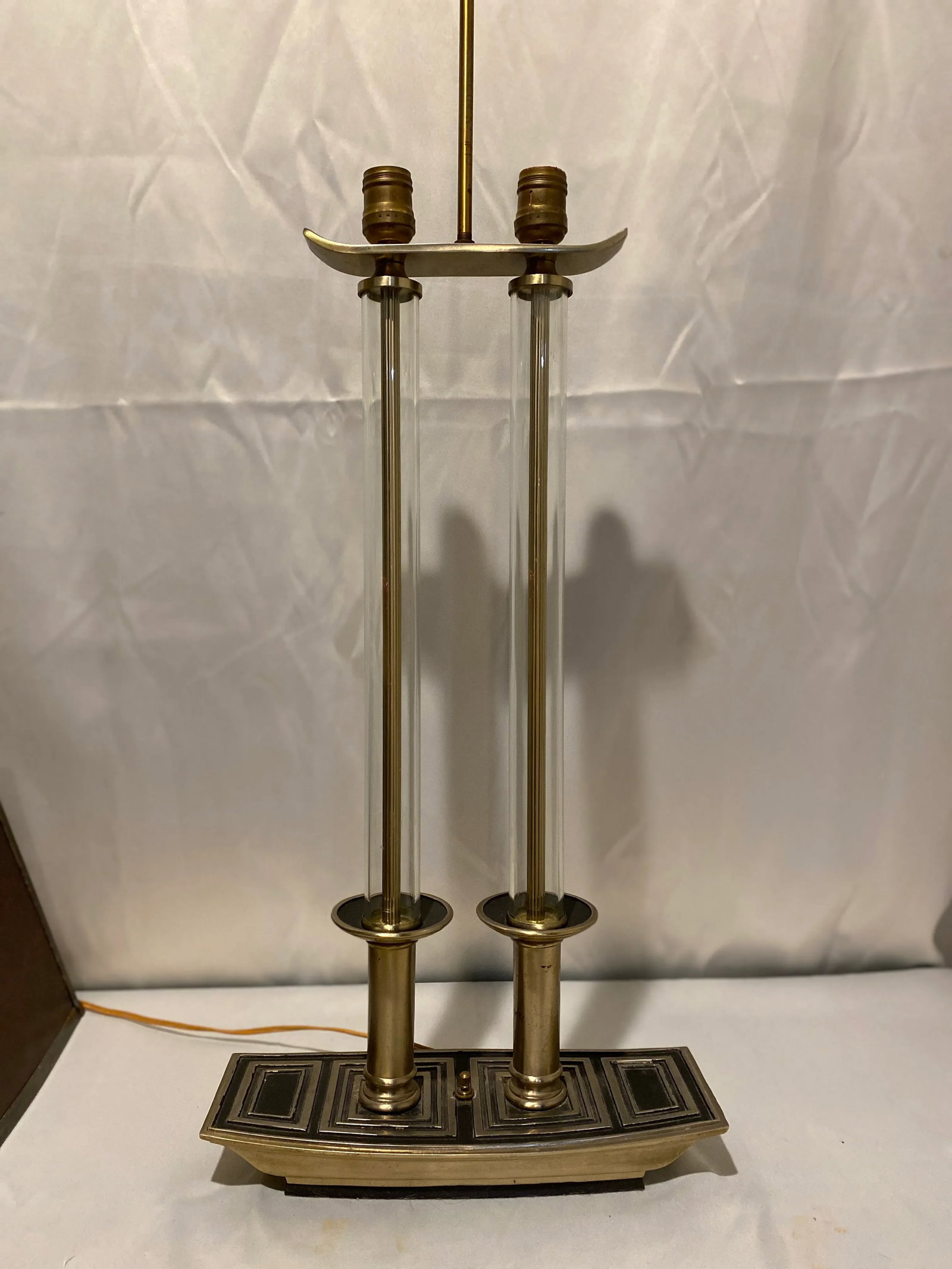 1950's Asian Modern Lamp Chinoiserie Tall Mica Shade James Mont Attributed - 5