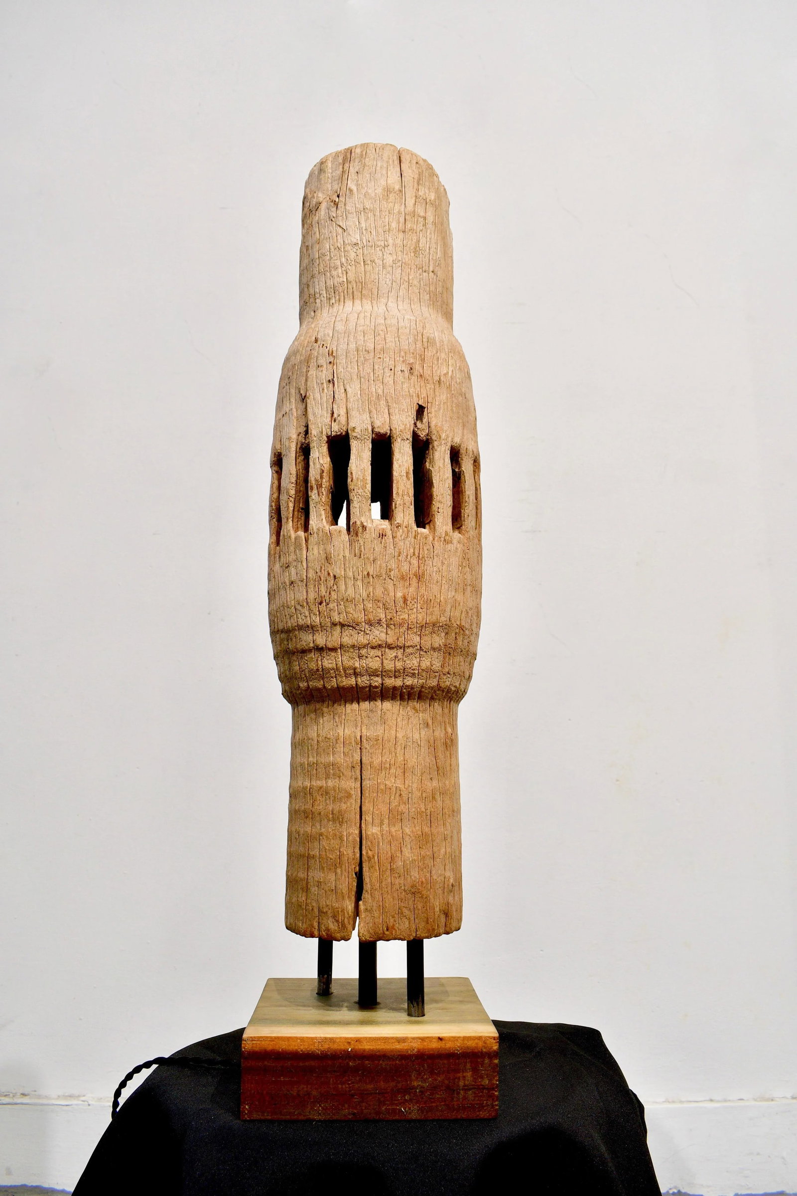 1940s Wood Totem Table Lamp - 2