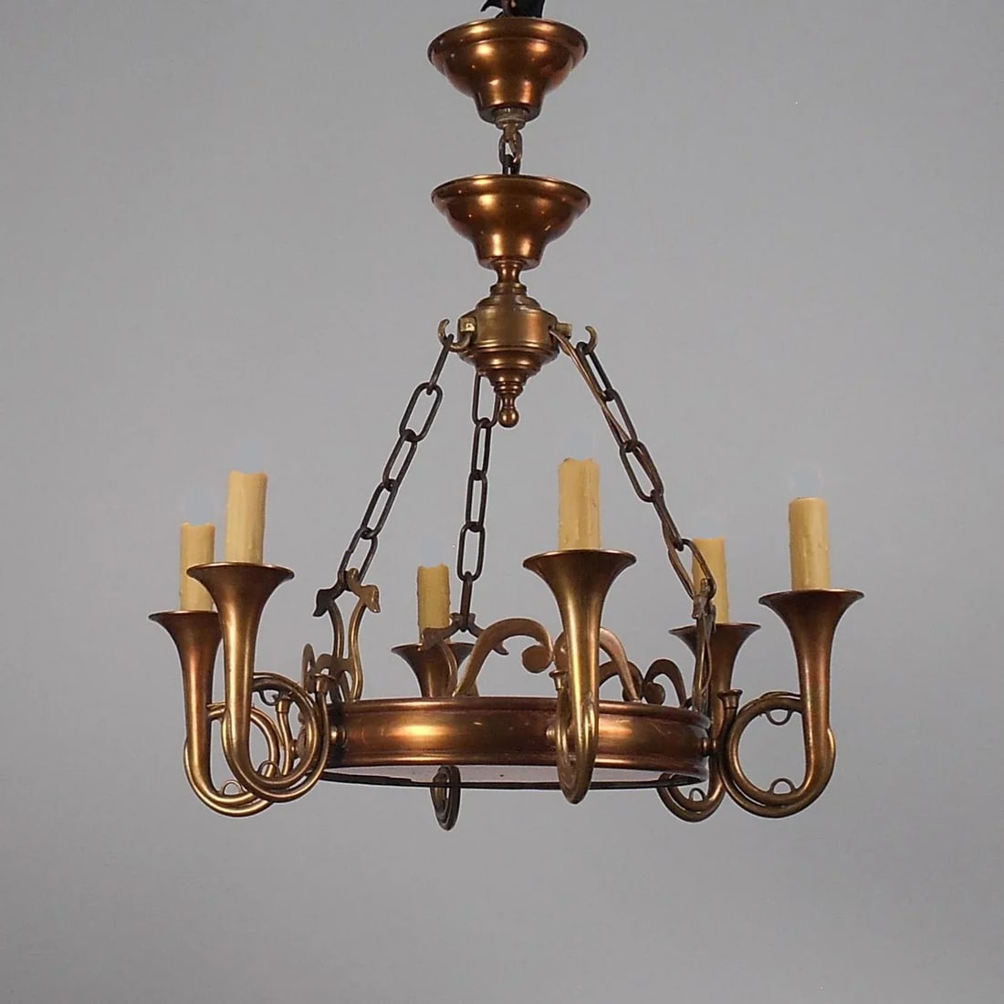 1970s Copper & Brass Bugle Arm Chandelier - 10