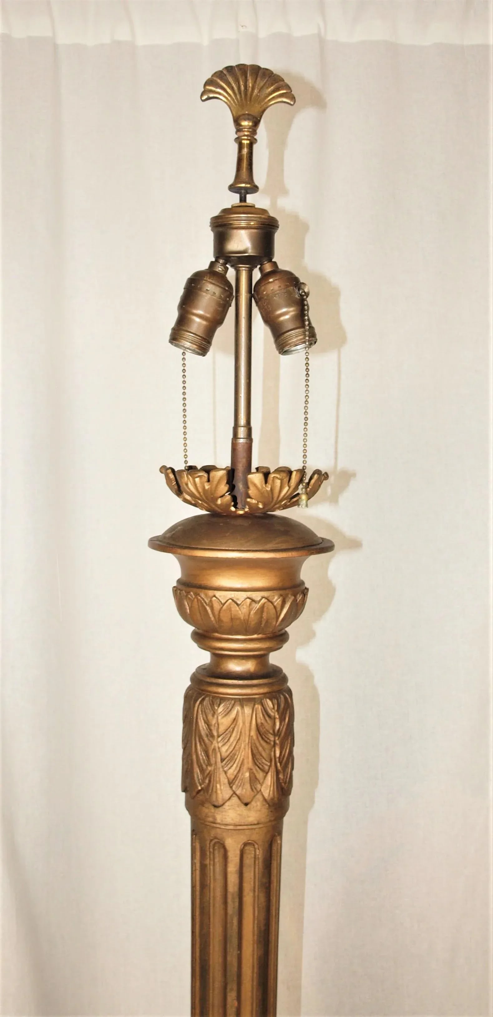 1940s Tall Gold Gilded Wooden Floor Lamp - 4