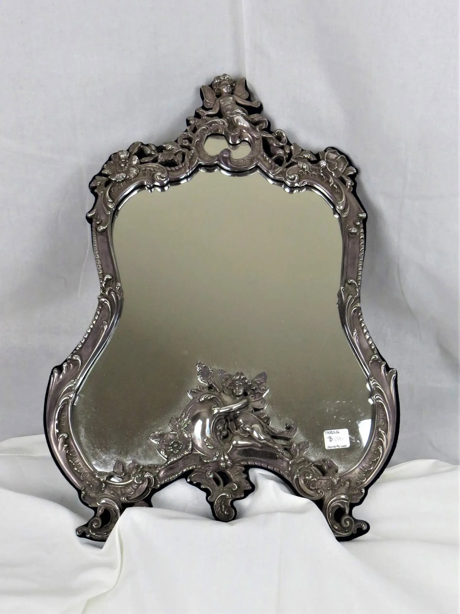 1950s Vanity Sterling Silver Mirror With Easel Stand and Cherubs - 7