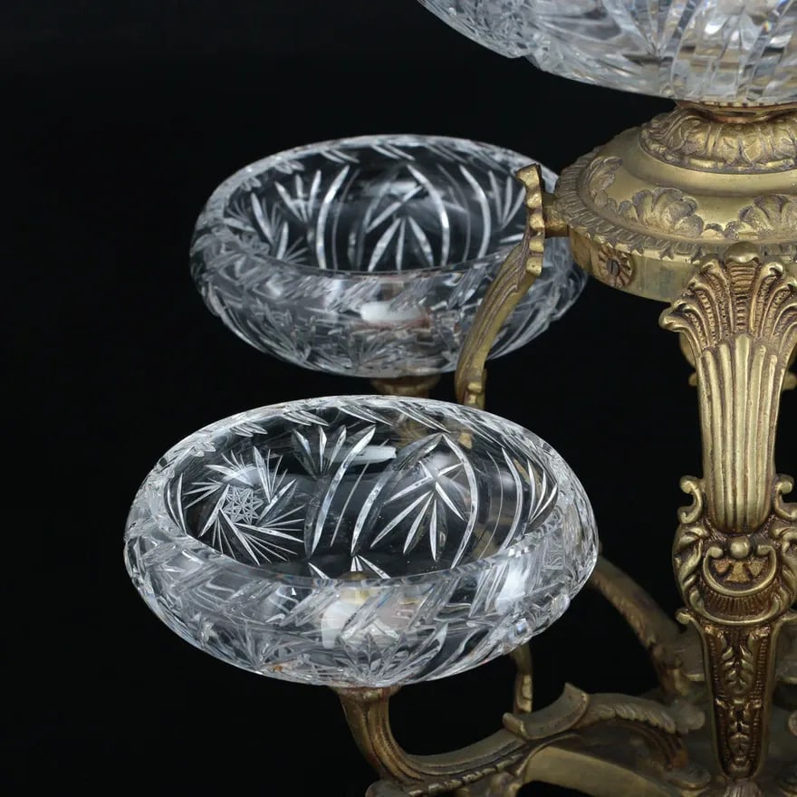 Mid-Late 20th Century Regency Style Bronze and Cut Glass Centerpiece Epergne - 4