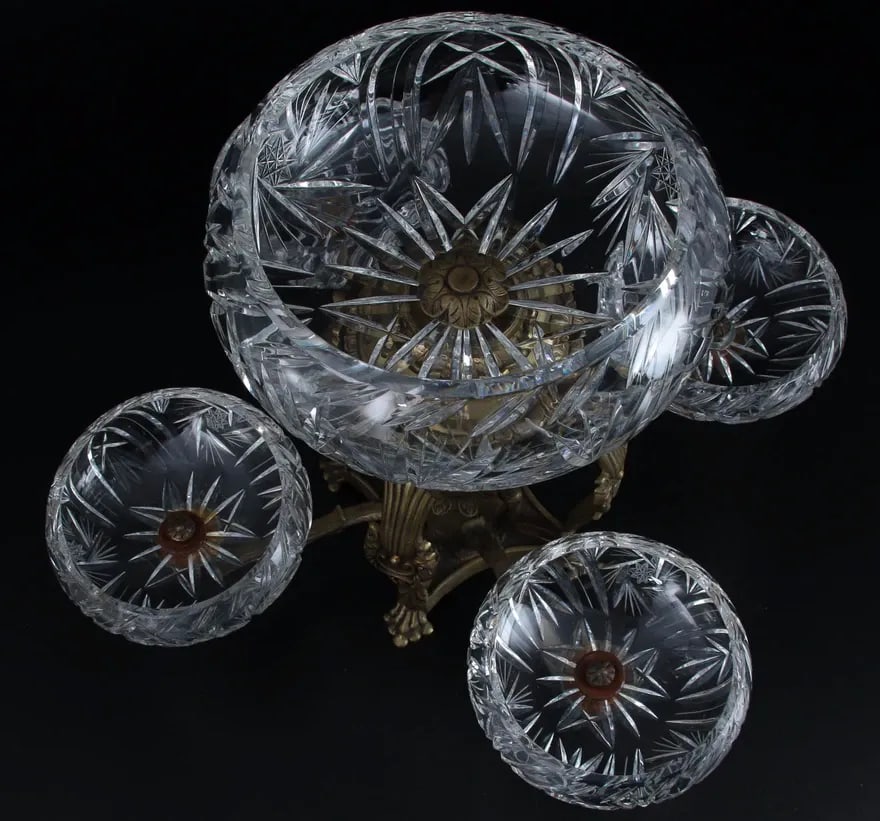Mid-Late 20th Century Regency Style Bronze and Cut Glass Centerpiece Epergne - 8