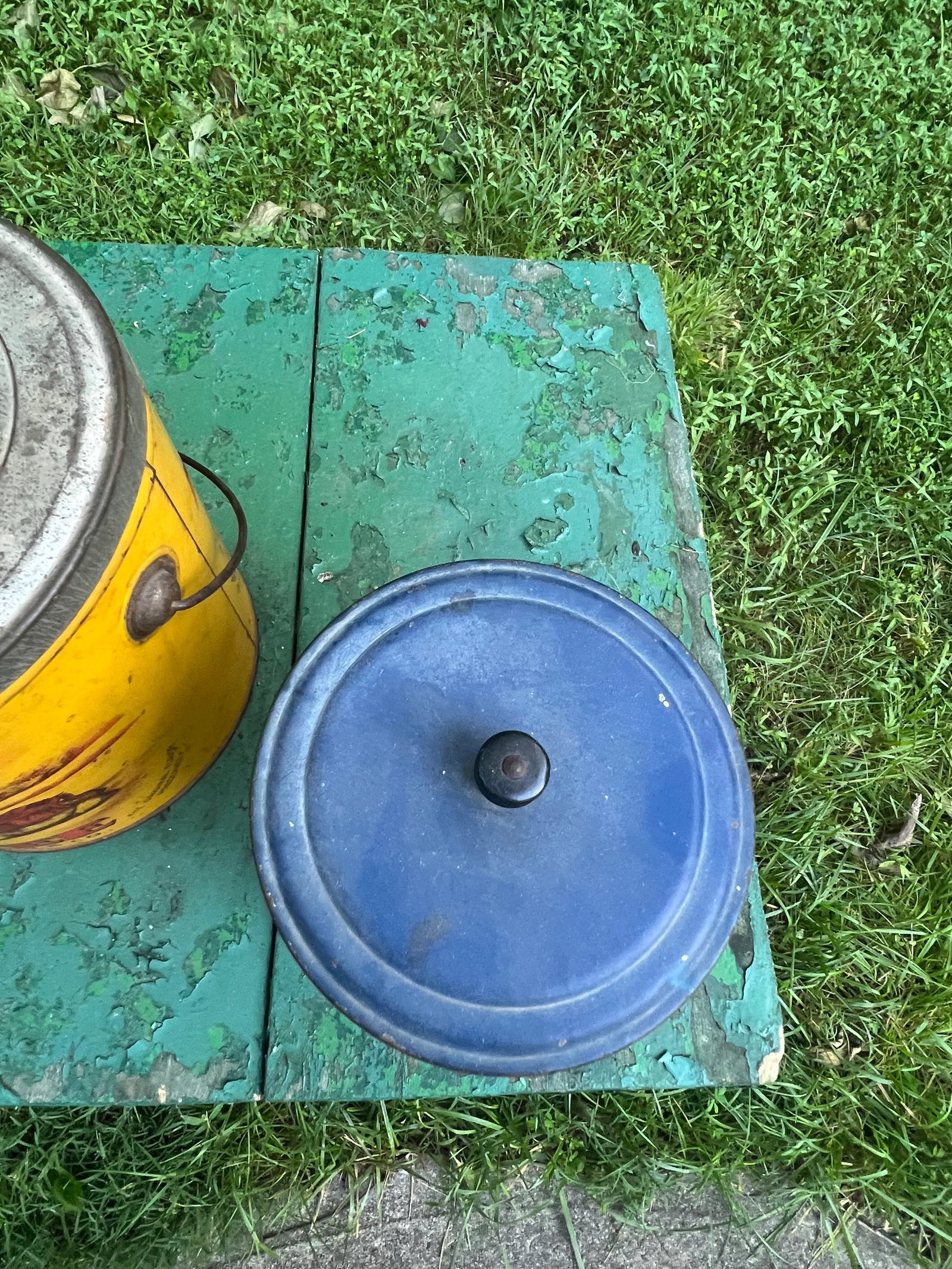 Early 20th Century Advertising Coffee Tins - Set of 3 - 8