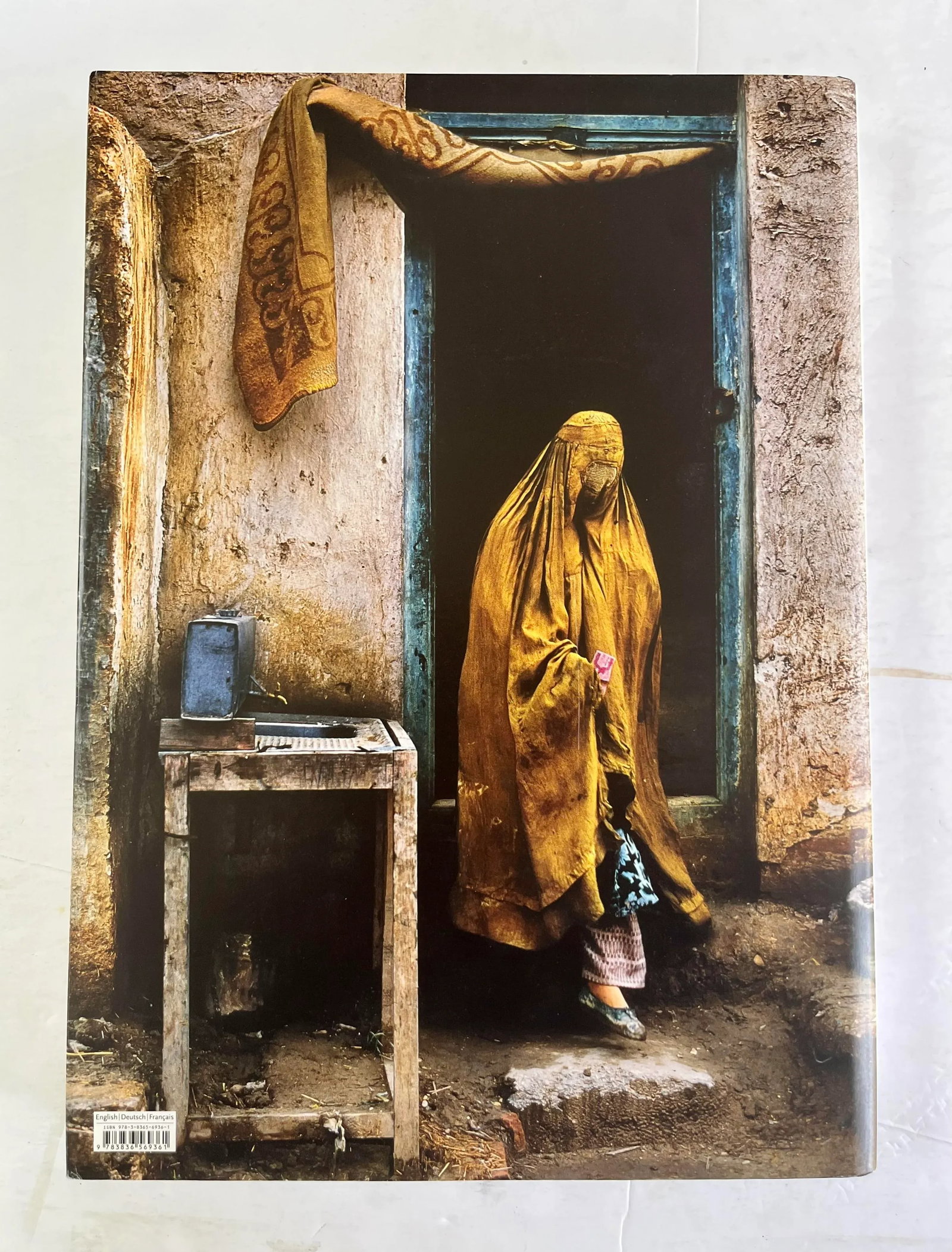 Afghanistan, by Steve McCurry, Taschen, 2017 - 5
