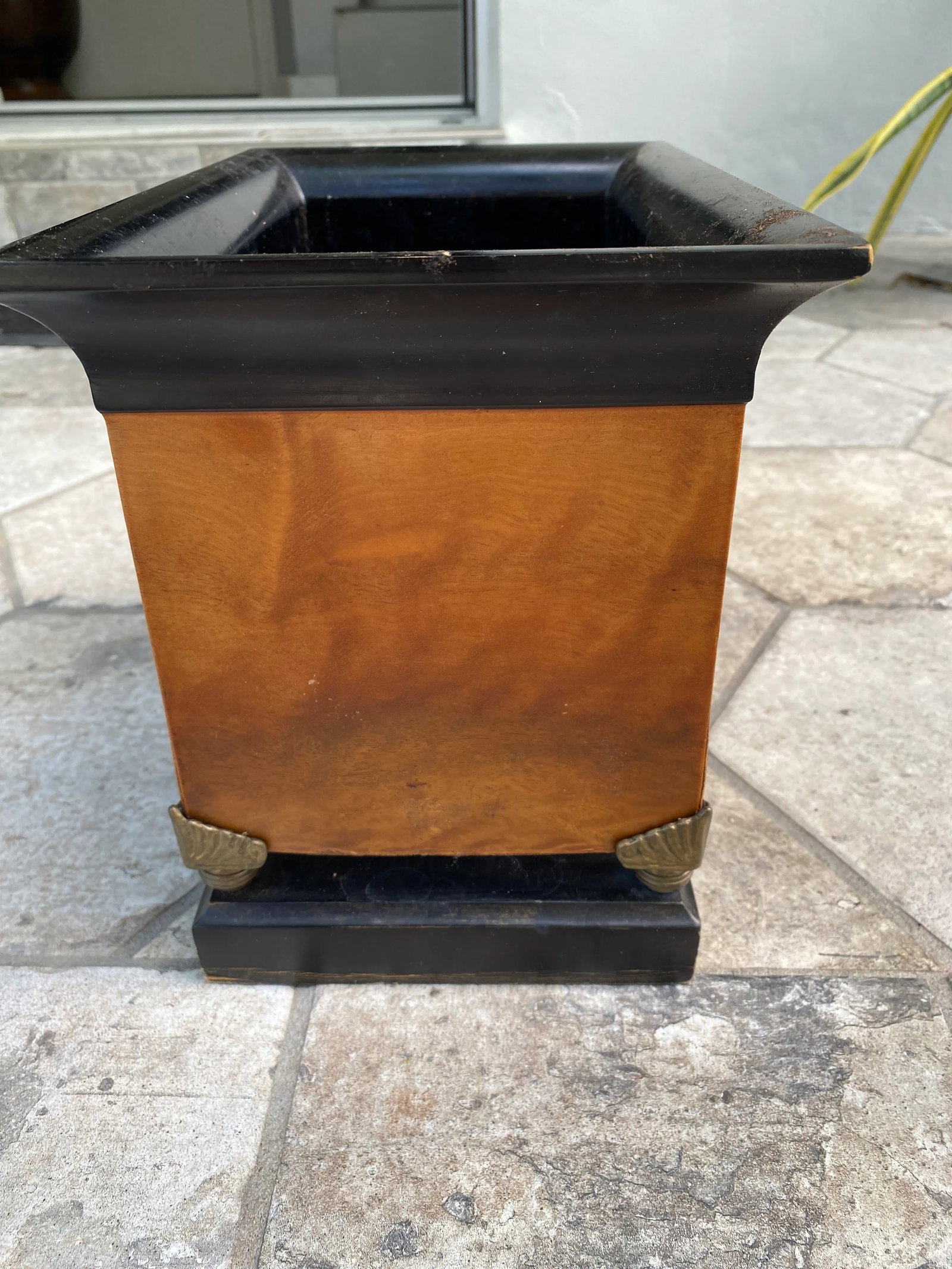 1980s Biedermier Style Cachpot - 6