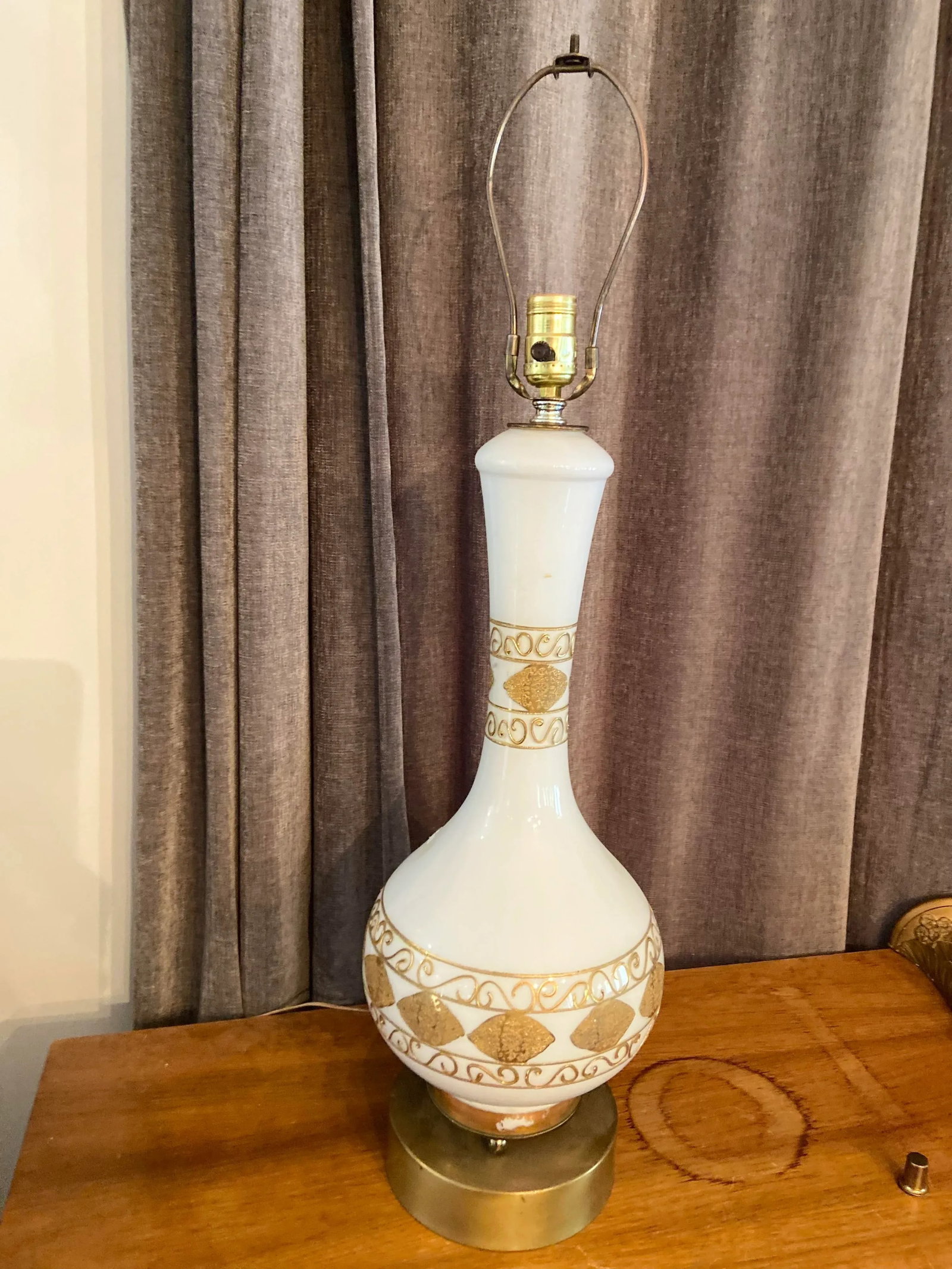 Vintage Mid 20th Century Hollywood Regency Lamp - 6