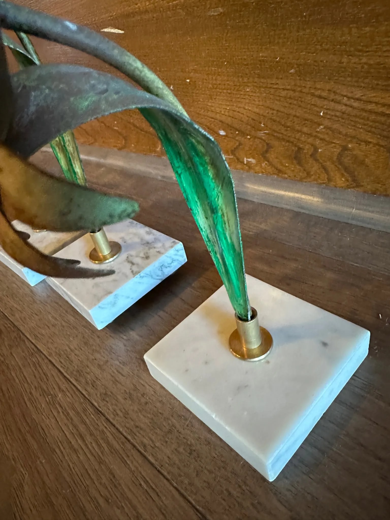 1970s Set of 3 Decorative Metal Flowers on Marble Bases - 6