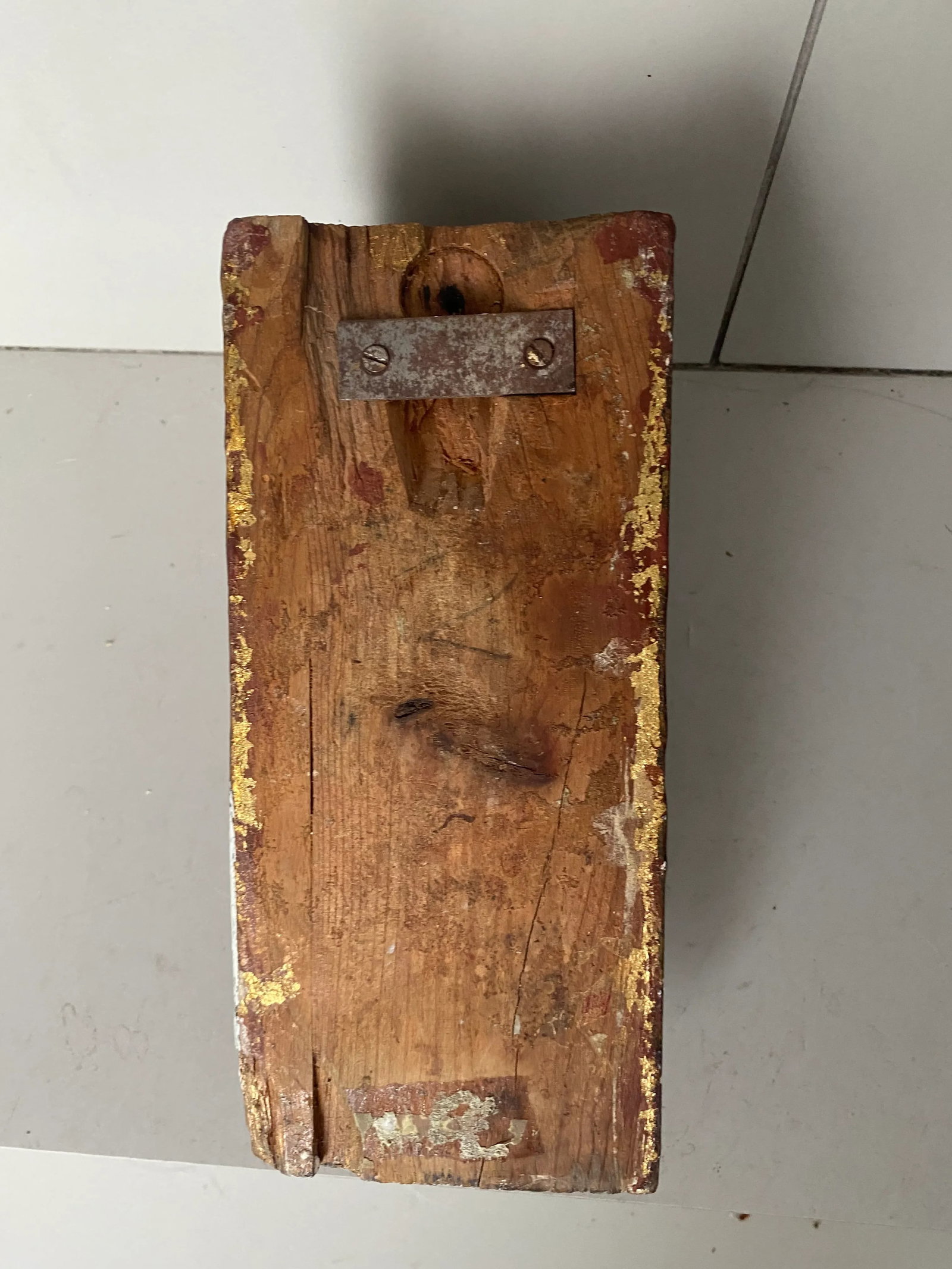 Antique Late 19th Century Gold Wooden Wall Bracket - 6