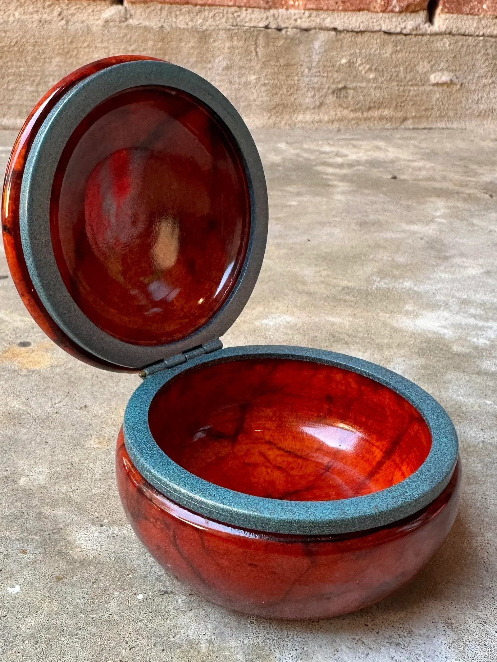 Italian Round Red Alabaster Hinged Trinket Box - 2