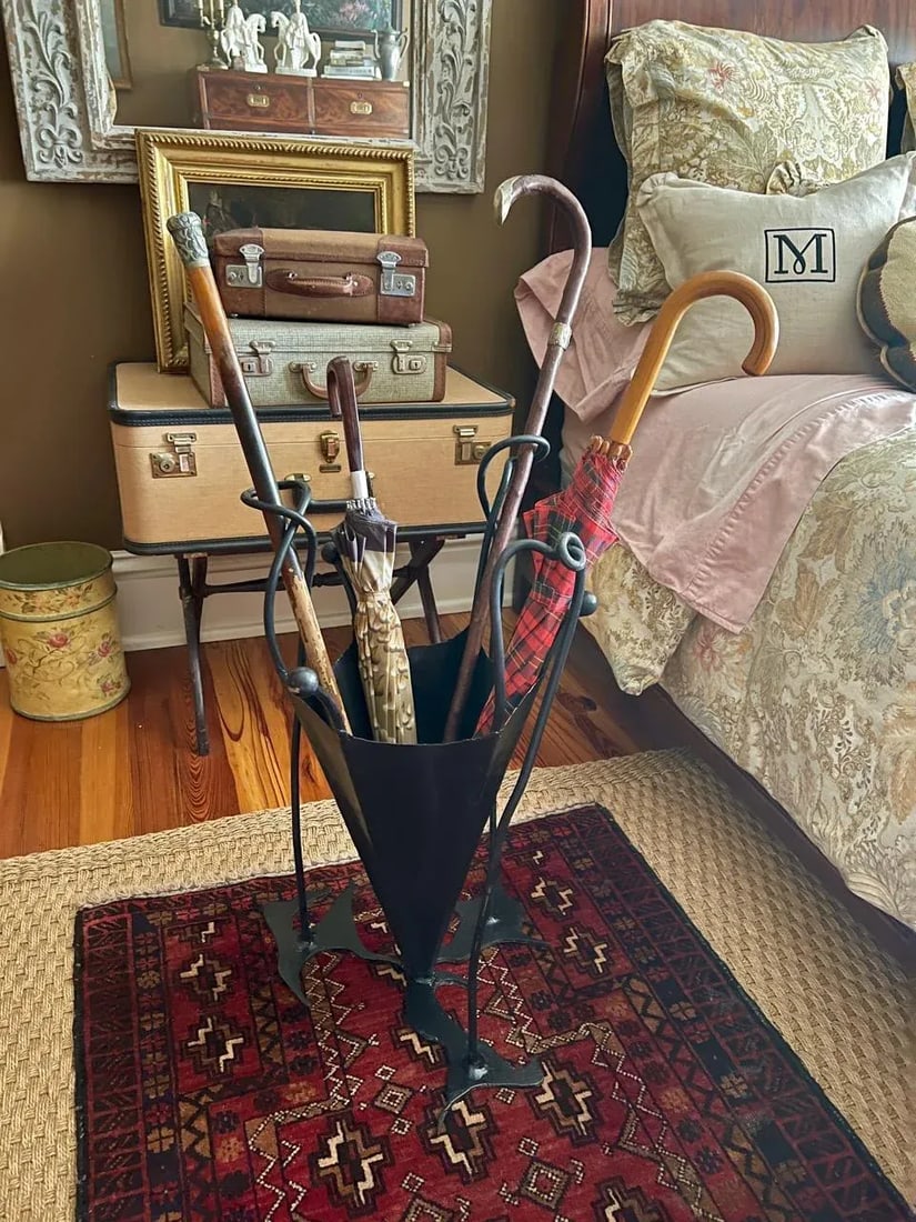 1960s Mid-Century Modern Brutalist Hand Wrought Iron Umbrella Stand - 2