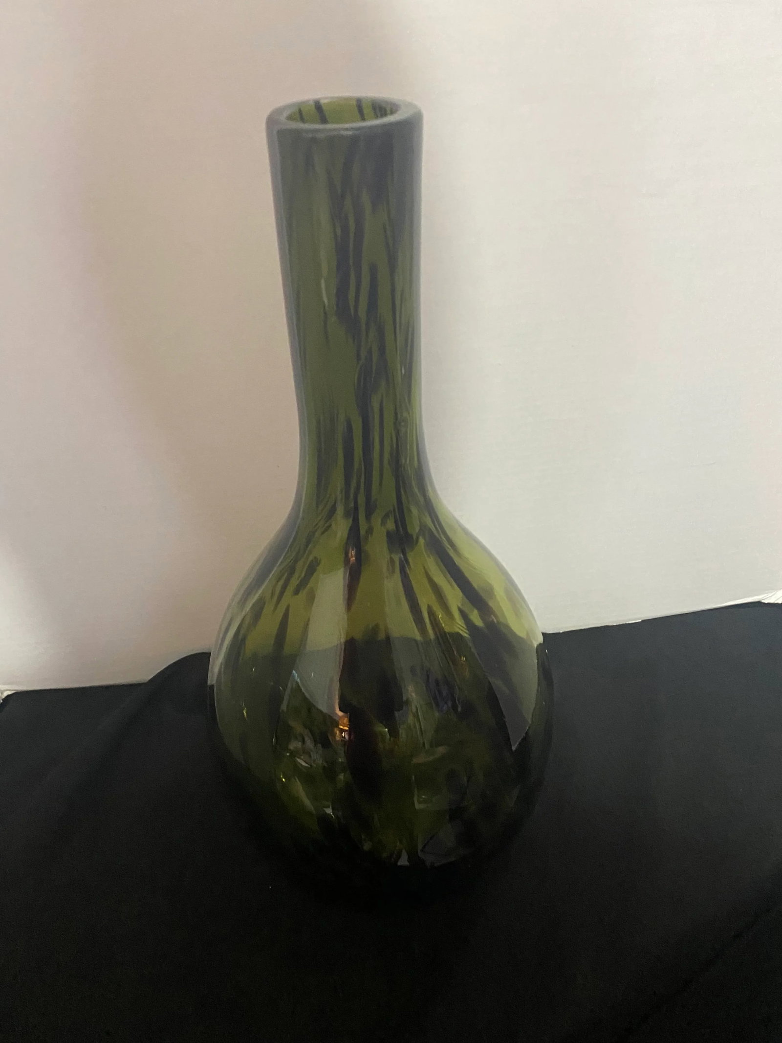1970s Large Green Tortoise Opaque Mid-Century Modern Murano Vase - 9