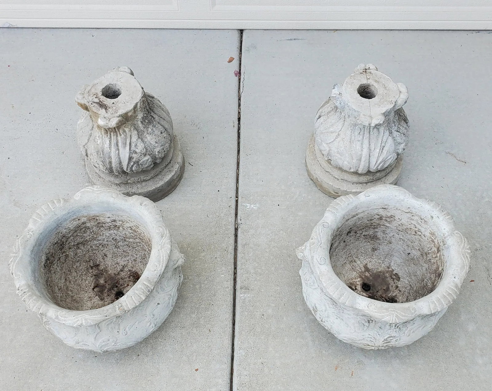 Pair of Antique French Neoclassical High Relief Lion Head Garden Planters With Acanthus Leaf Pedesta - 10