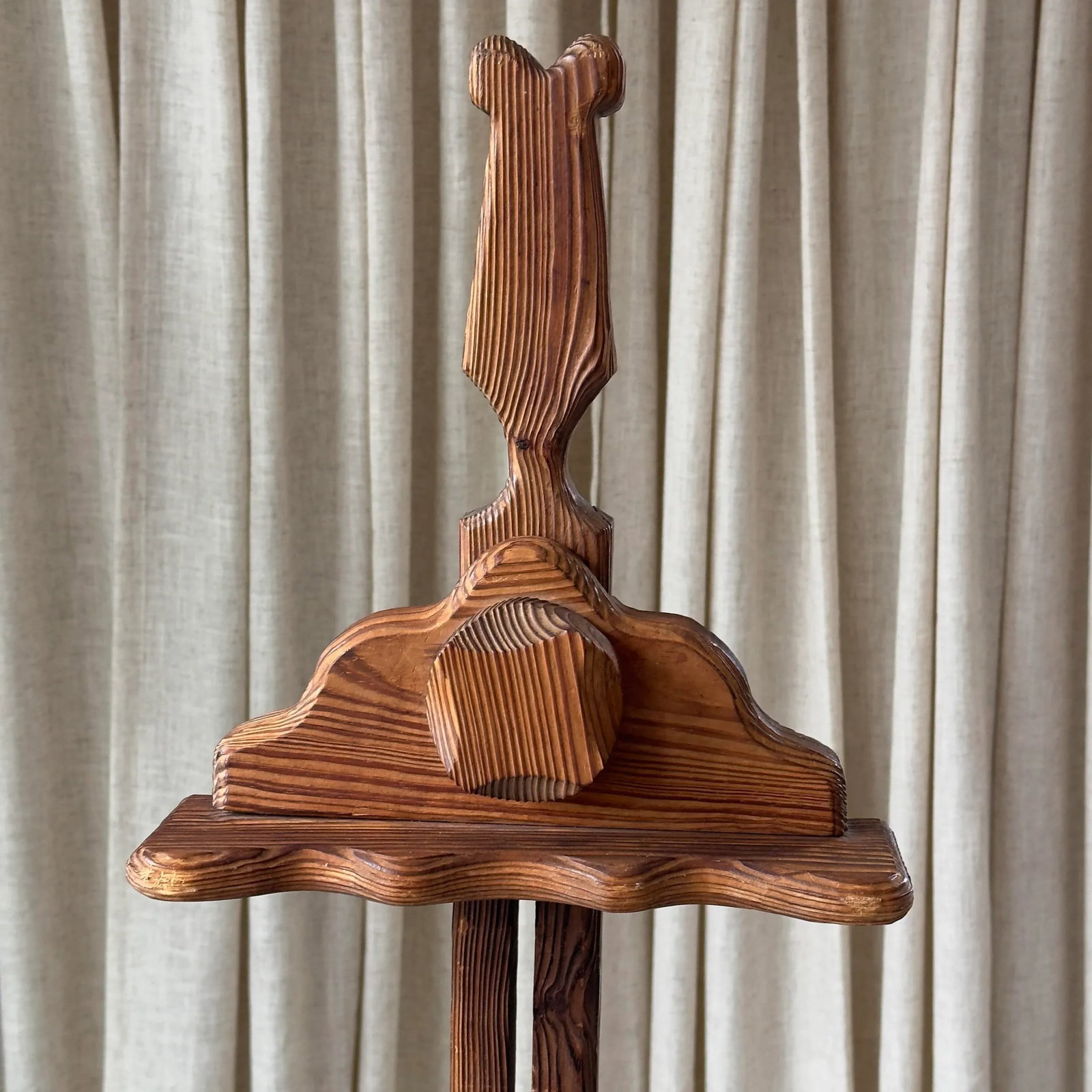 1970s Witco Carved Wood Artist's Easel - 6
