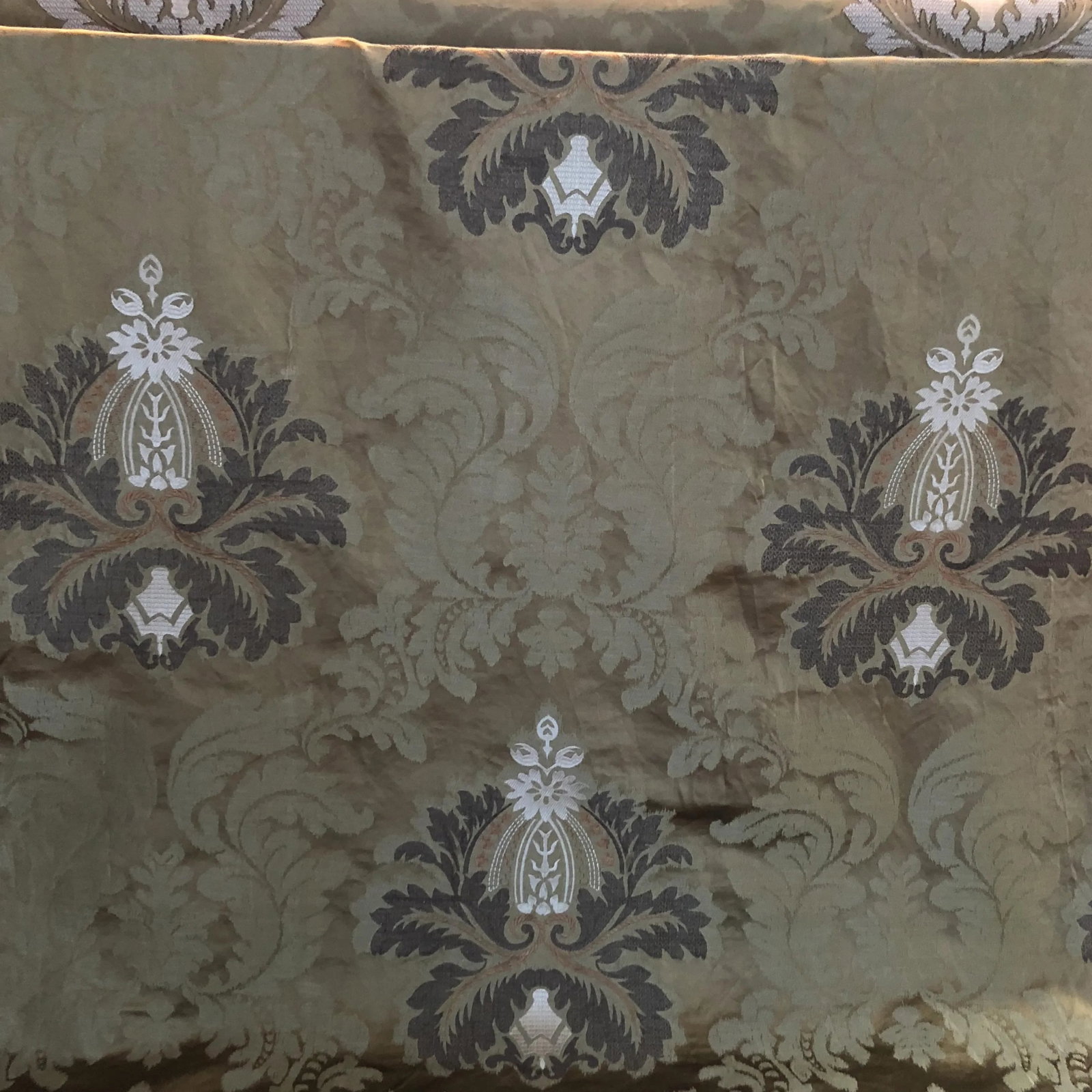 Oscar De La Renta Damask Fabric (1 of 9)