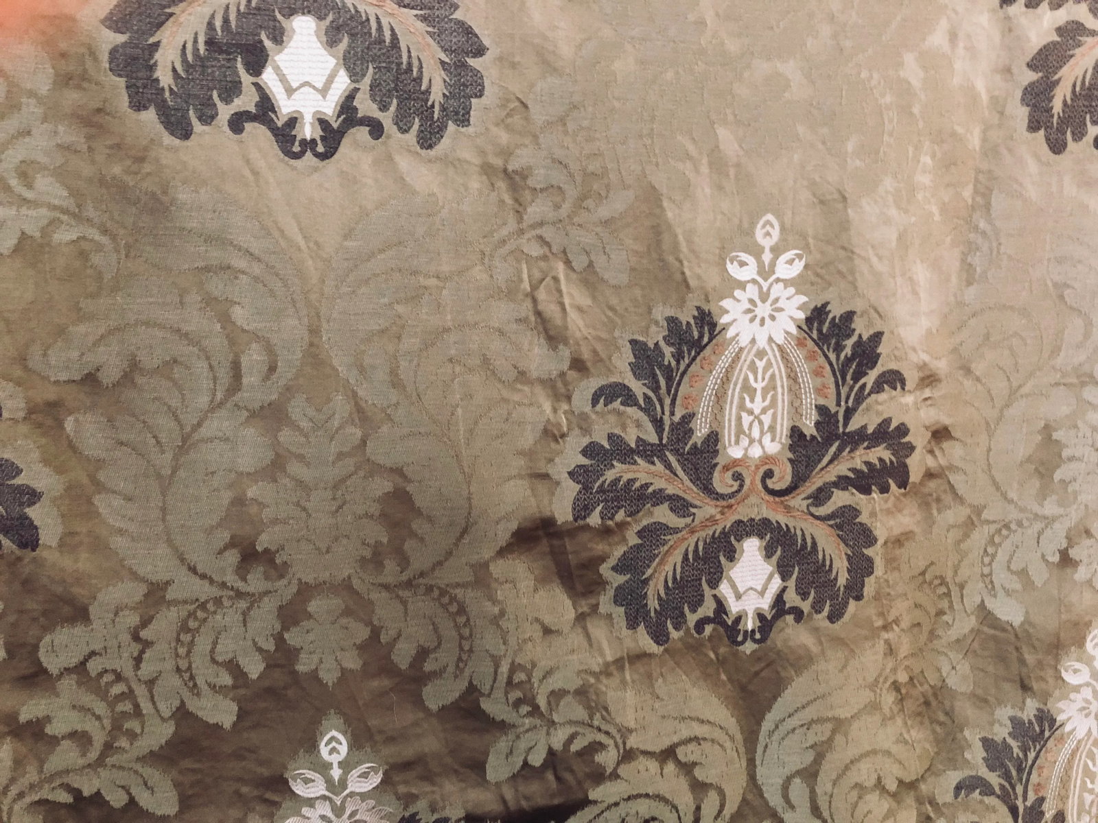 Oscar De La Renta Damask Fabric - 4