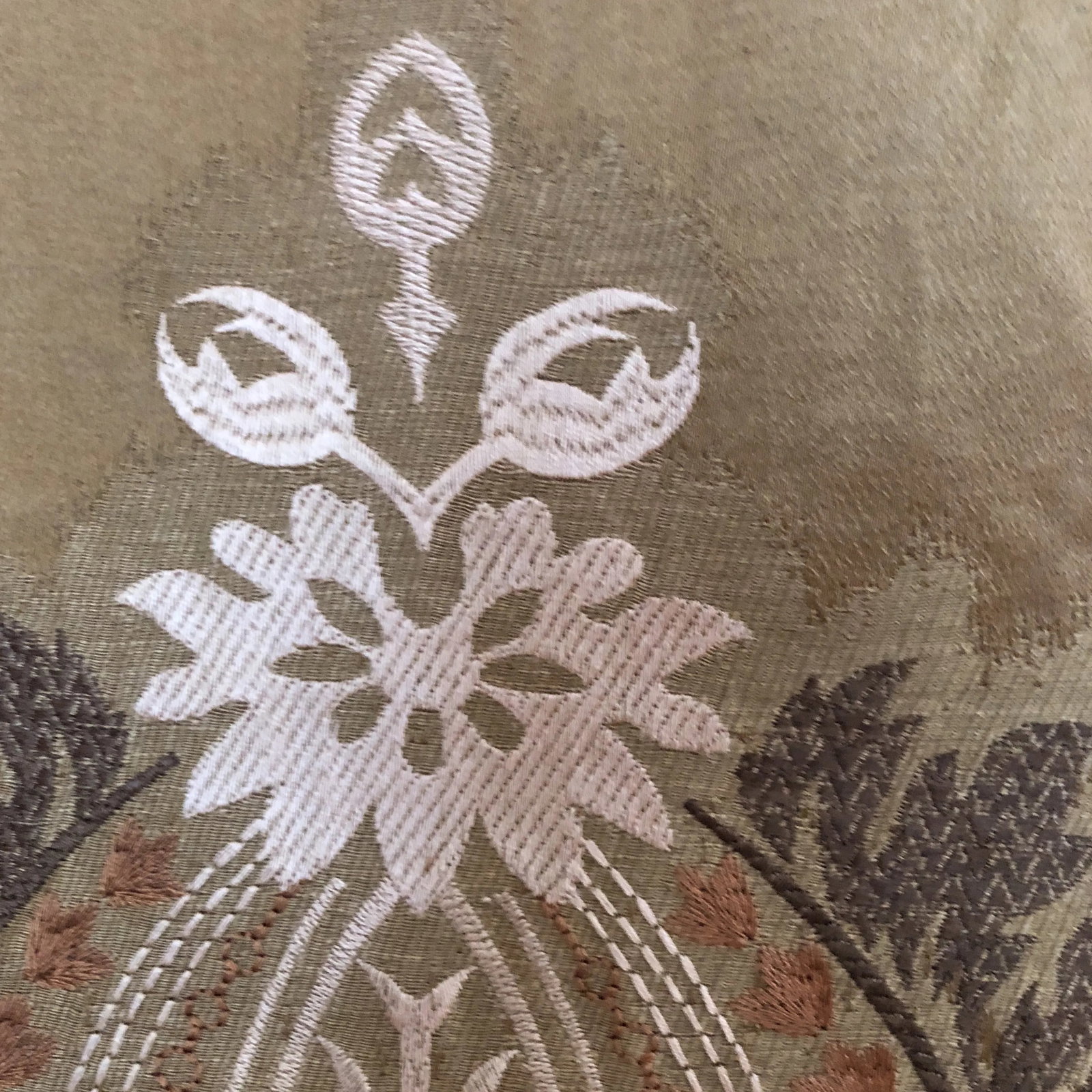 Oscar De La Renta Damask Fabric - 7