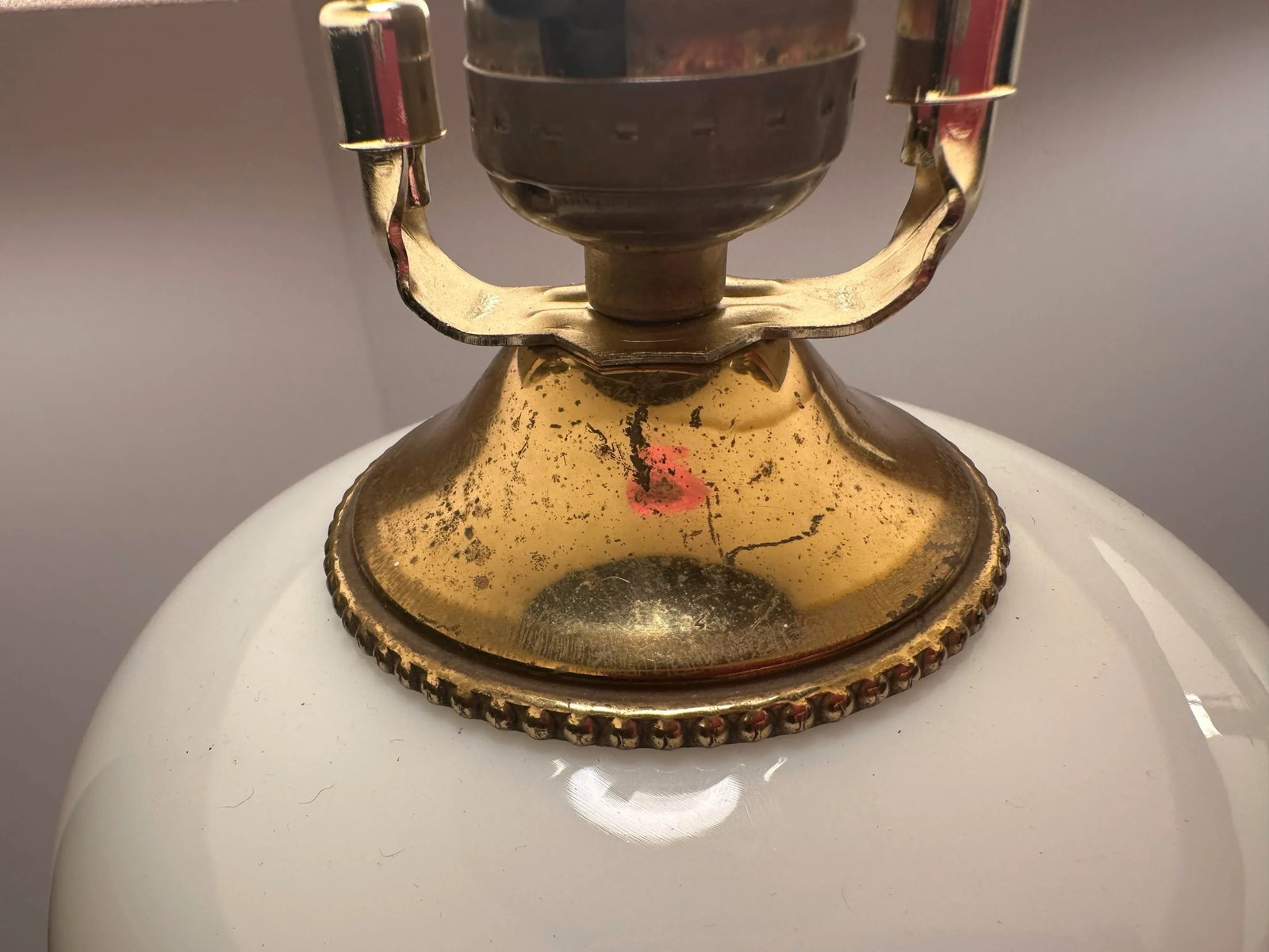 1950s Milk Glass Table Lamp Pair - 10