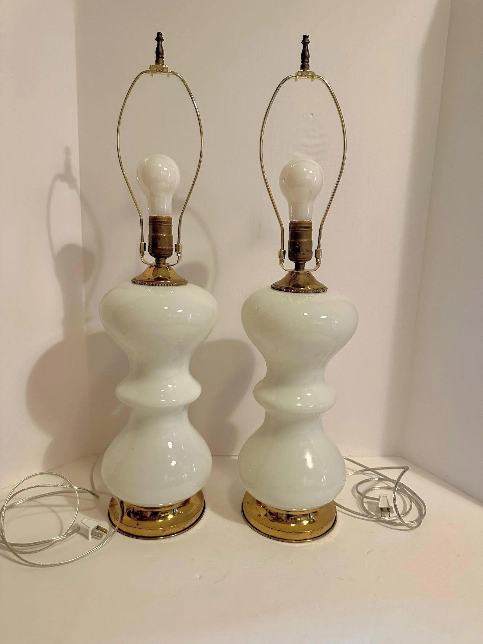 1950s Milk Glass Table Lamp Pair - 2