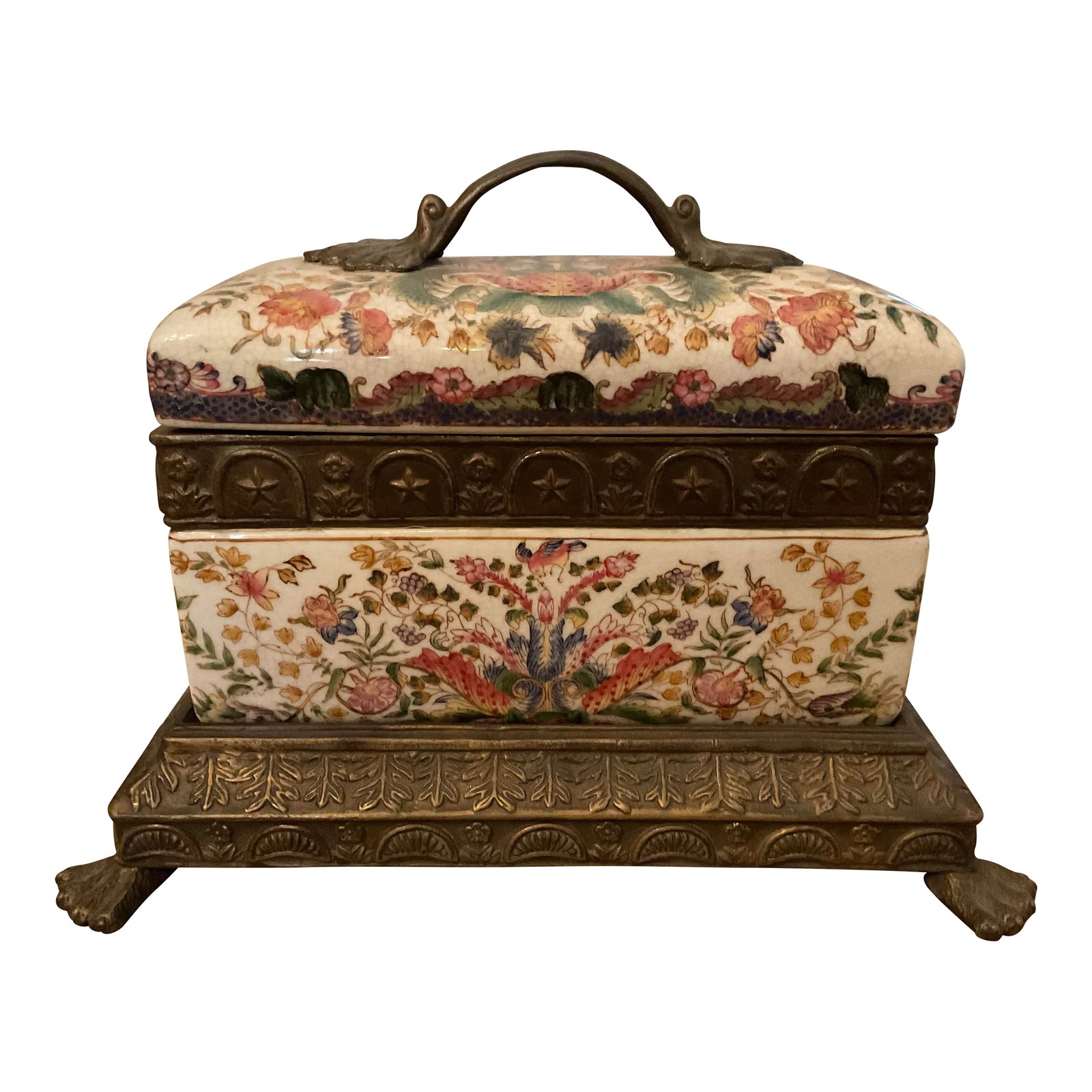 Vintage Chinese Ornamental Box (1 of 10)