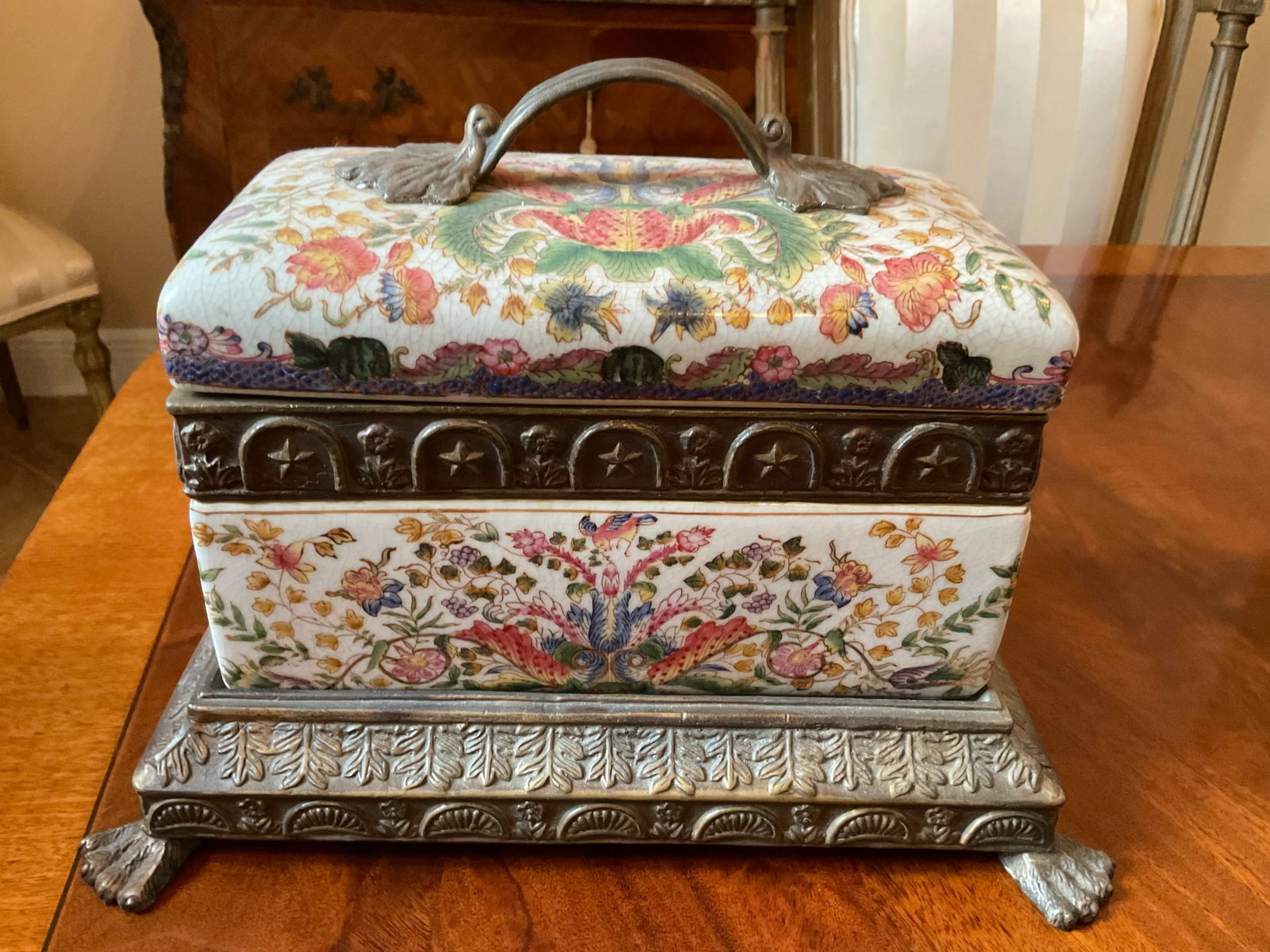 Vintage Chinese Ornamental Box - 2