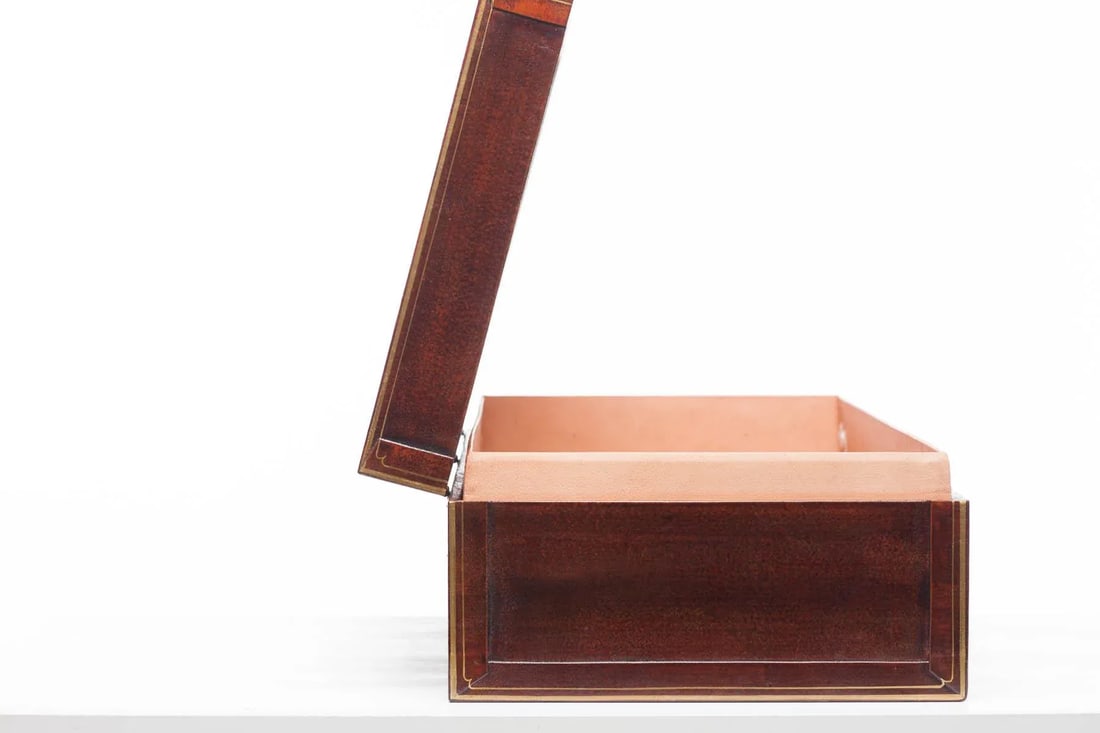 Lawrence & Scott Hand-Painted Mahogany Wide Regalia Leather Box - 3
