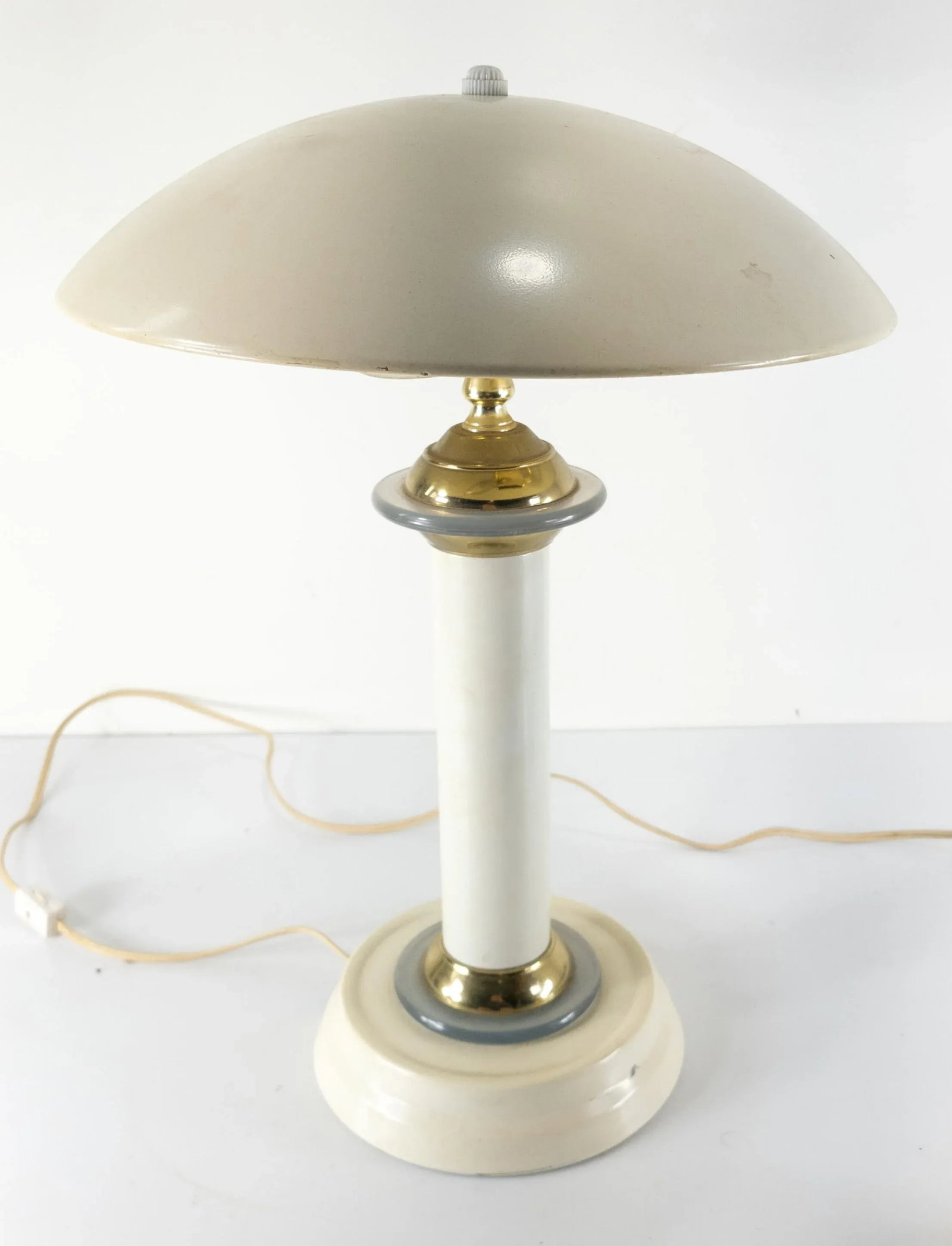 Mid-Century Modern Flying Saucer Modernist Table Lamp - 12
