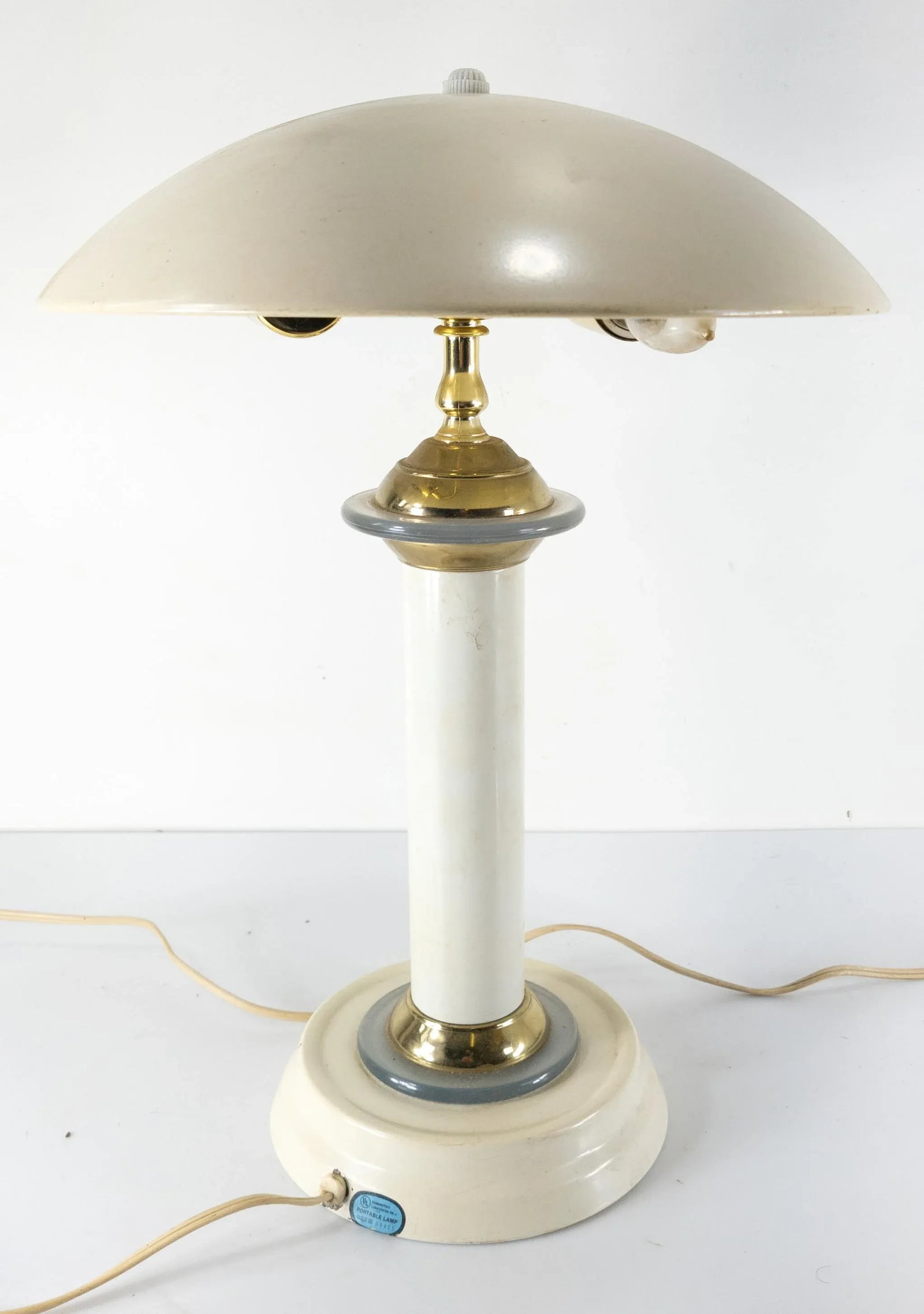 Mid-Century Modern Flying Saucer Modernist Table Lamp - 4